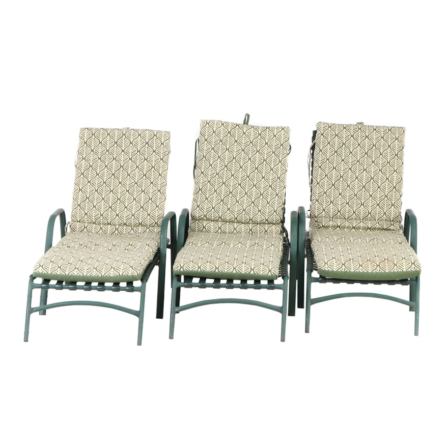 Metal Patio Chase Lounge Chairs with Cushions, Contemporary