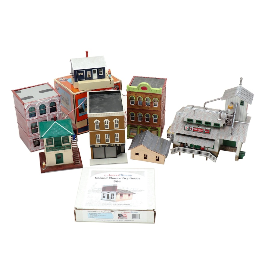 Model Train Buildings and Accessories, Contemporary