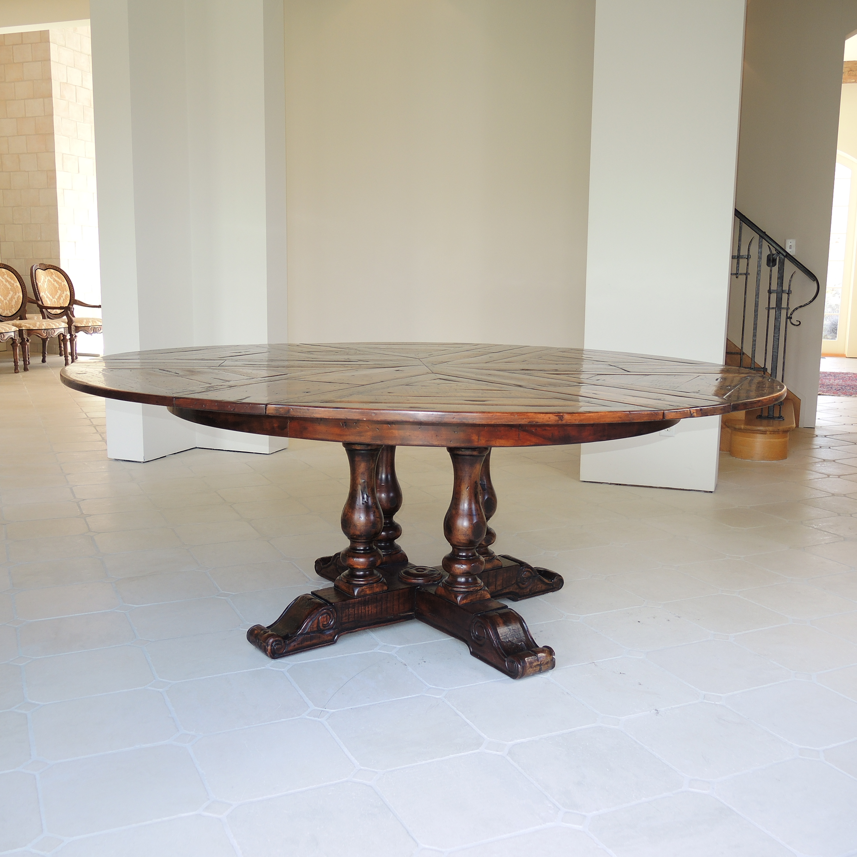 Theodore Alexander Castle Bromwich "Sylvan II" Round Jupe Dining Table