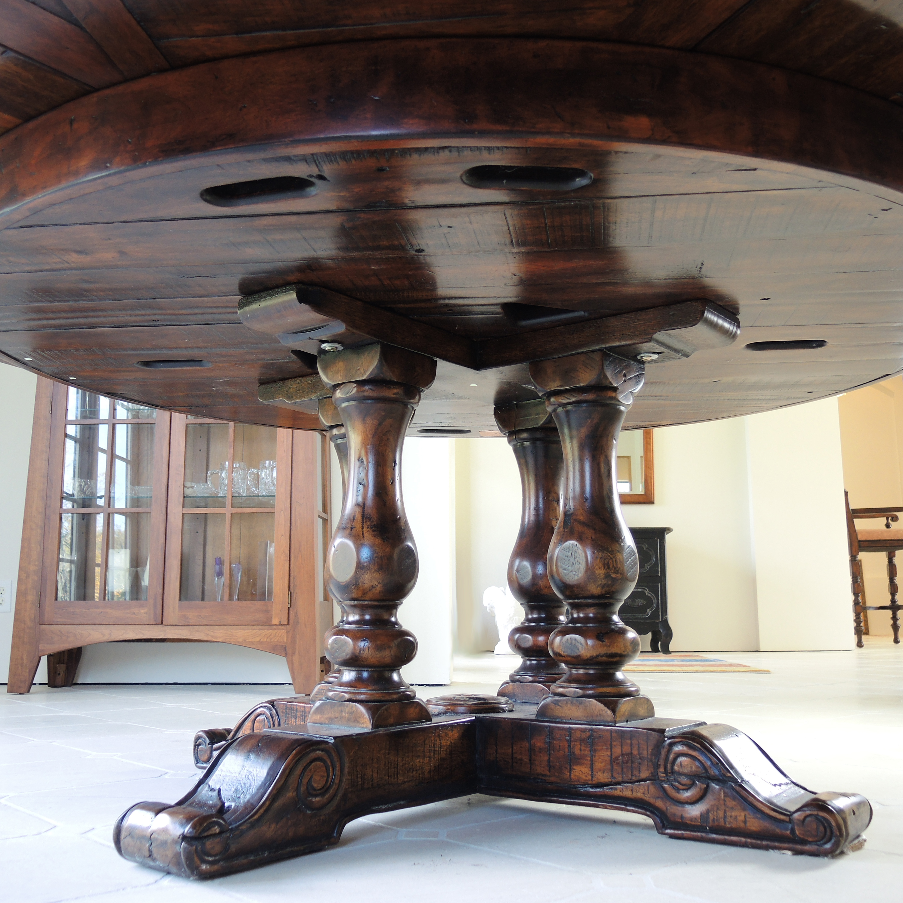 Theodore Alexander Castle Bromwich "Sylvan II" Round Jupe Dining Table