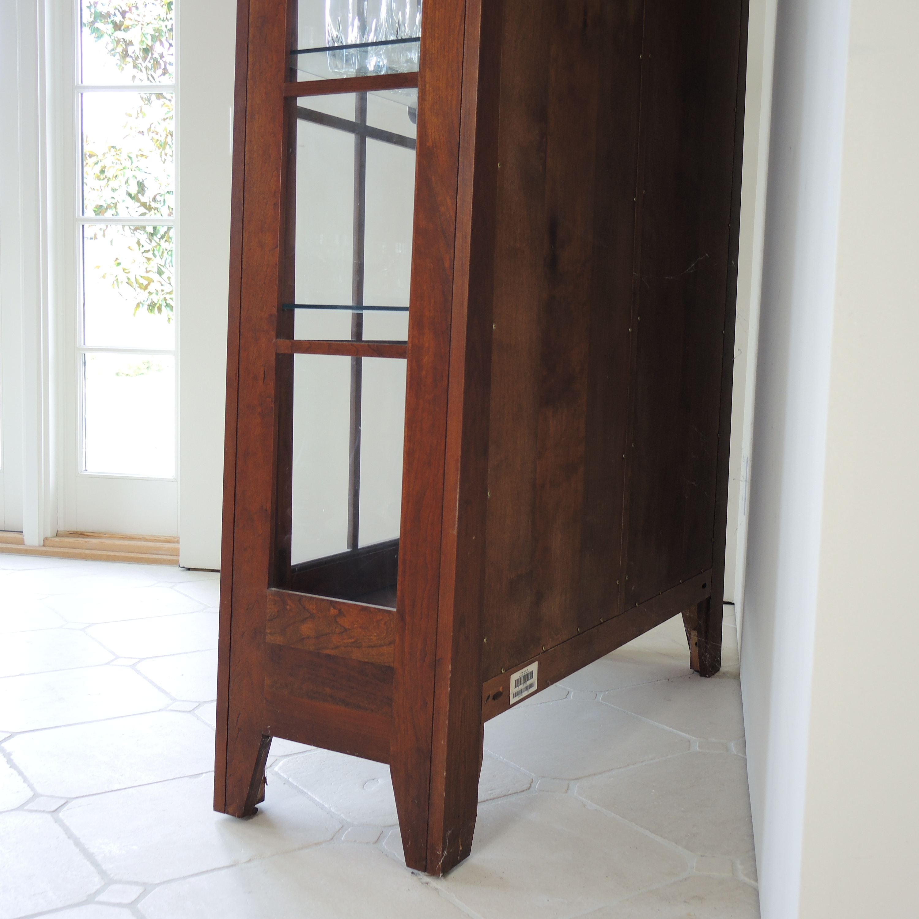 Ethan Allen "American Impressions" Illuminated Display Cabinet