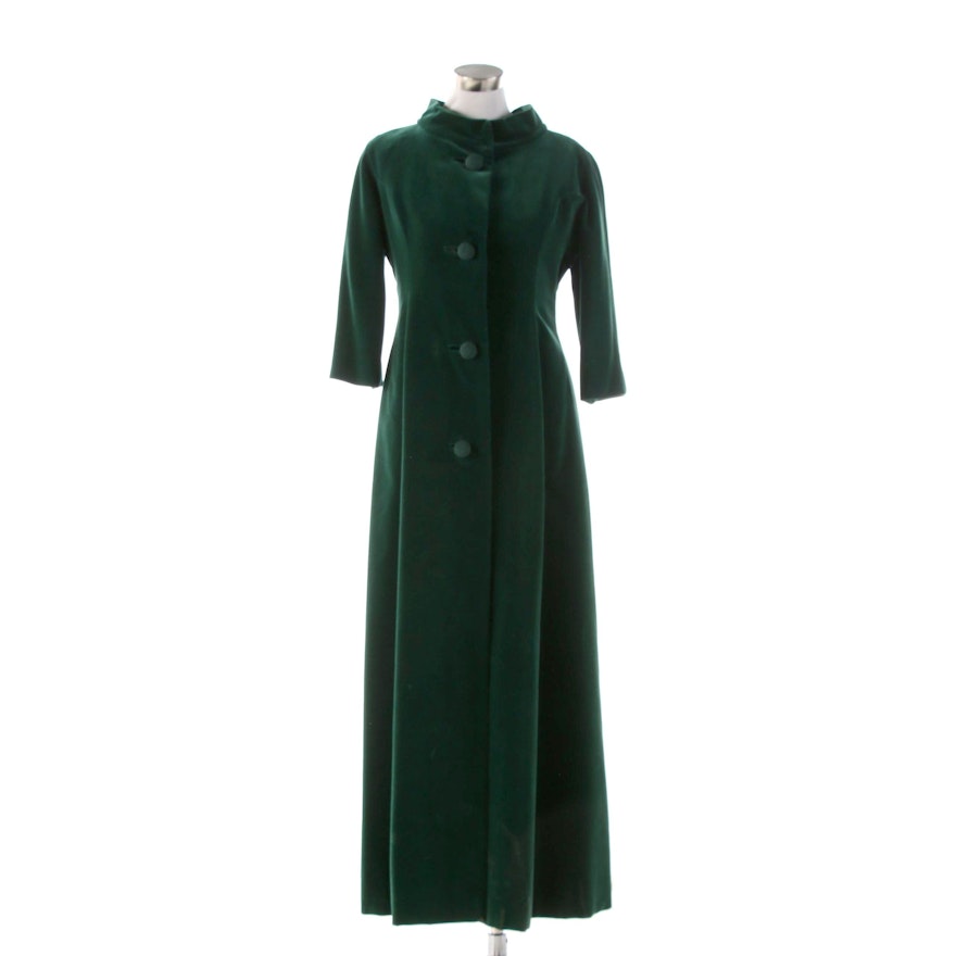 Matlin Forest Green Velvet Evening Coat with Corded Buttons, 1960s Vintage
