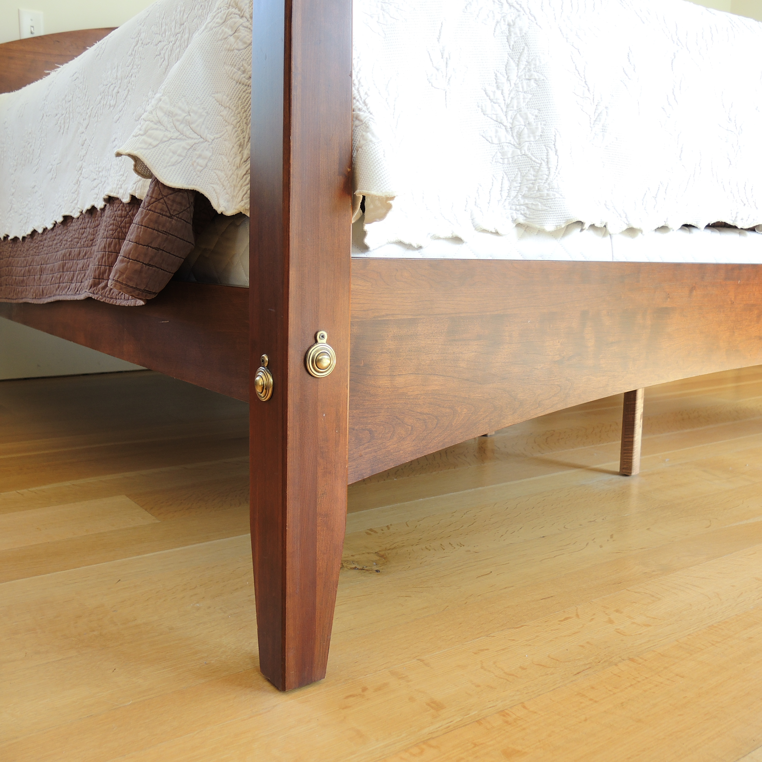 Ethan Allen "American Impressions" Cherry King-Size Four Poster Bed