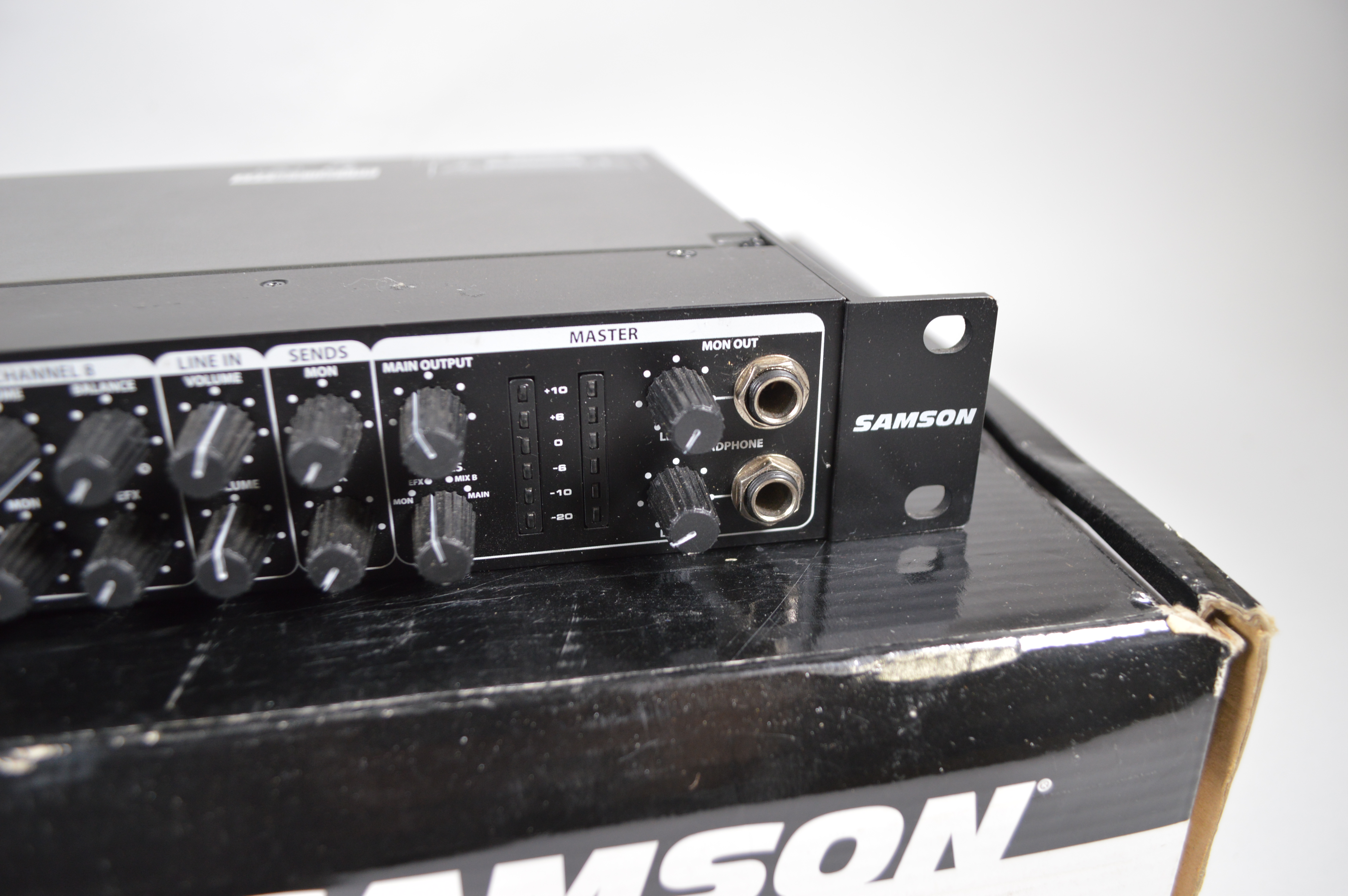Samson Stereo Line Mixer SM10