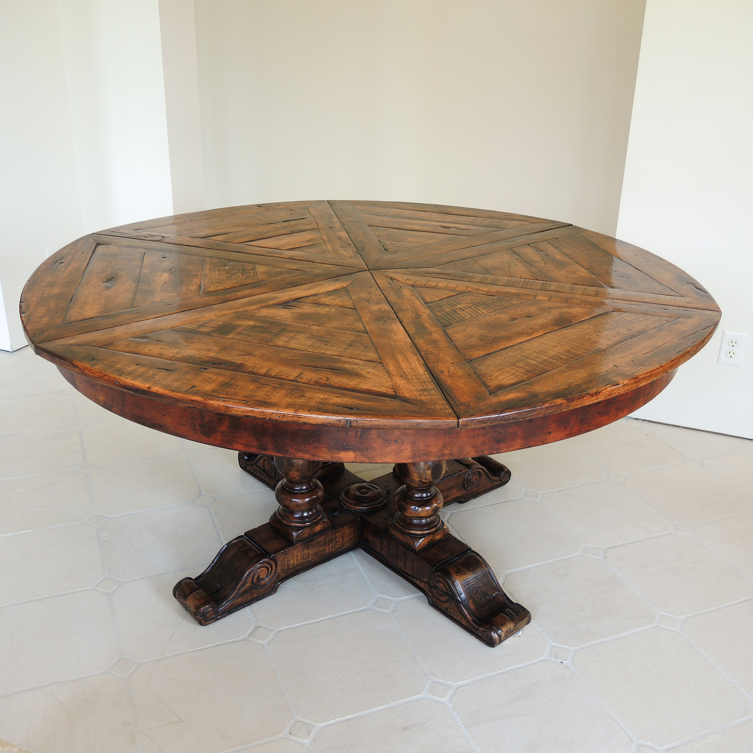 Theodore Alexander Castle Bromwich "Sylvan II" Round Jupe Dining Table