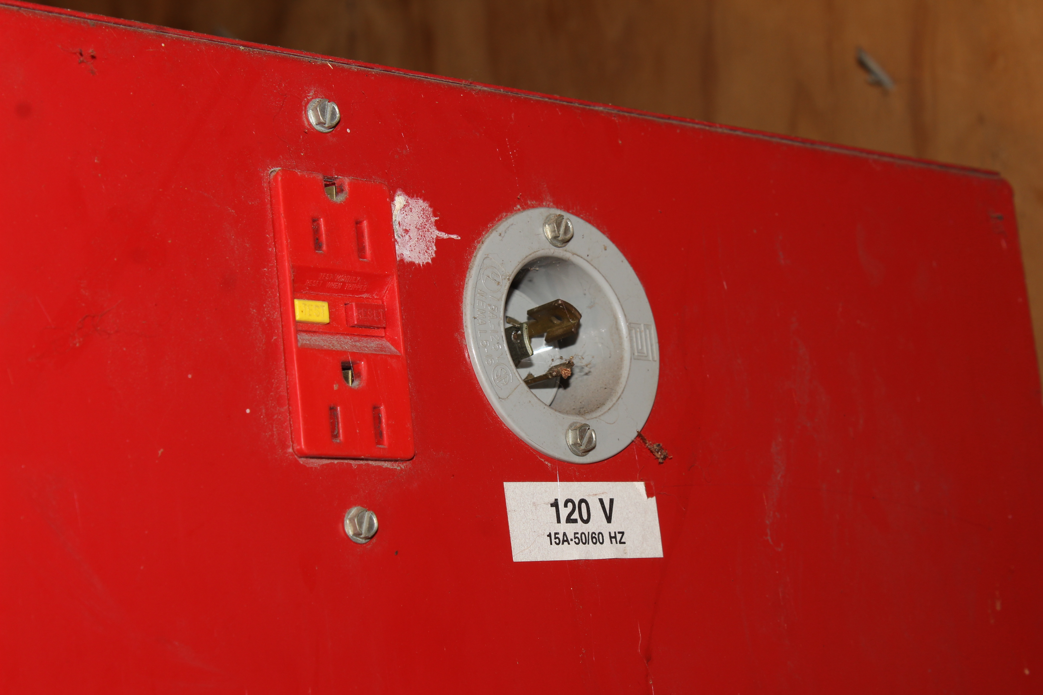 Mac MB1700 Tool Cabinet and Tools