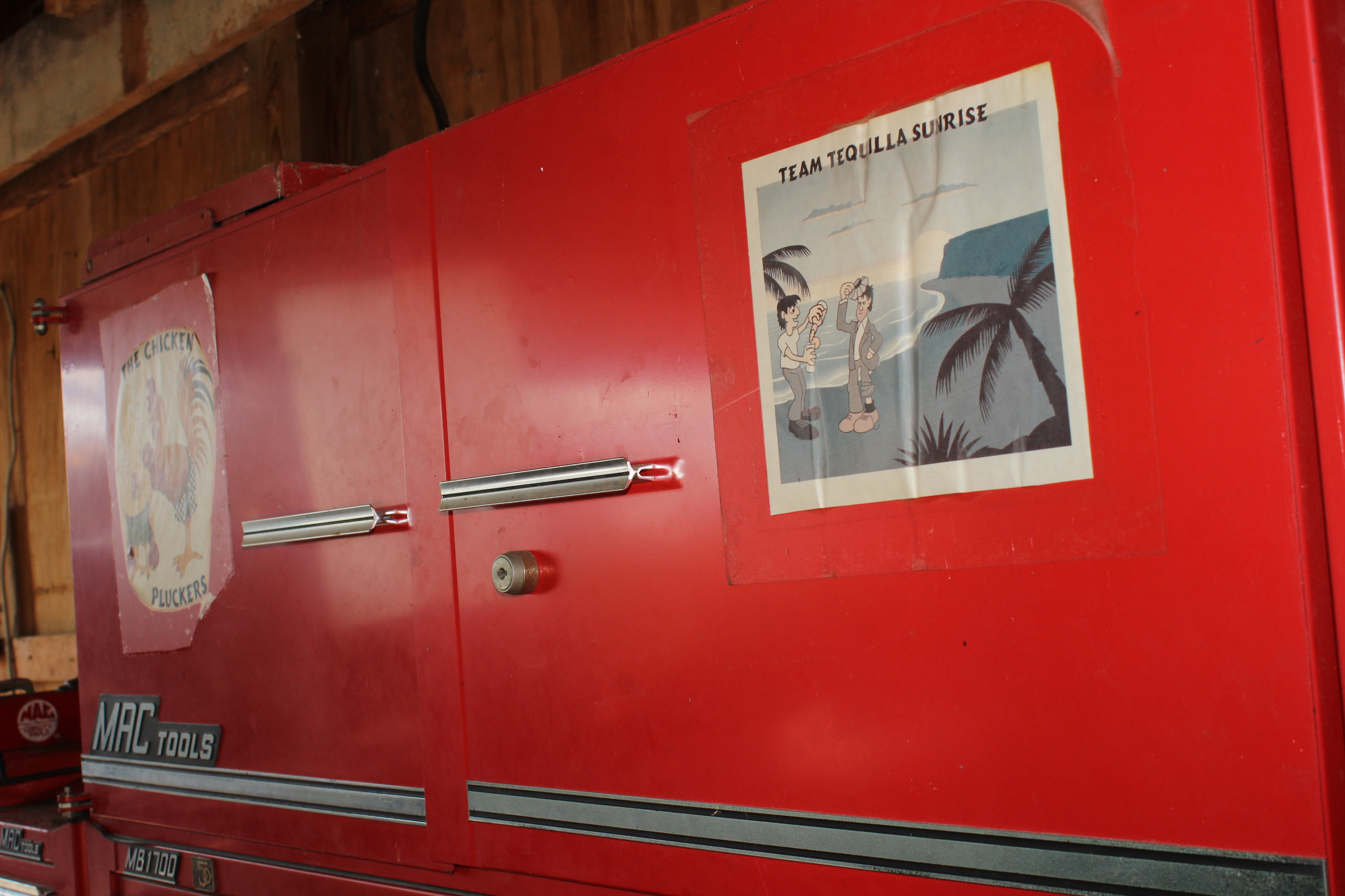 Mac MB1700 Tool Cabinet and Tools