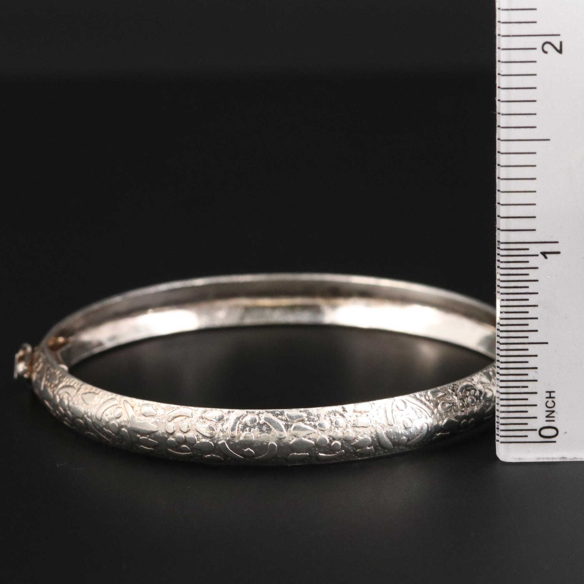 Sterling Silver Textured, Hinged, Bangle Bracelet