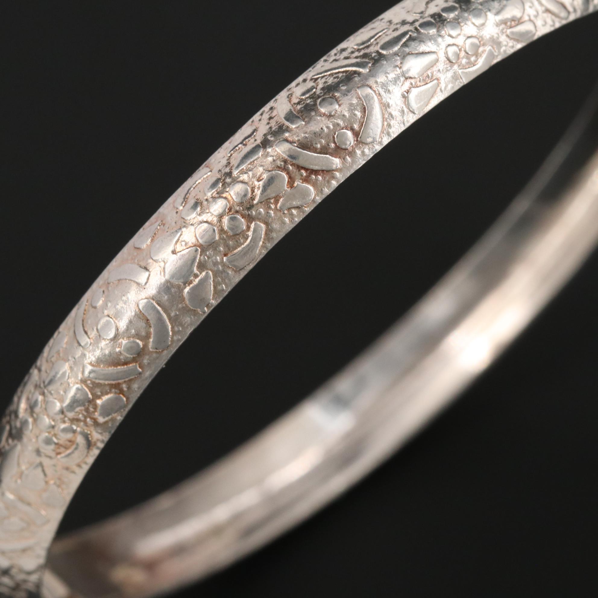 Sterling Silver Textured, Hinged, Bangle Bracelet