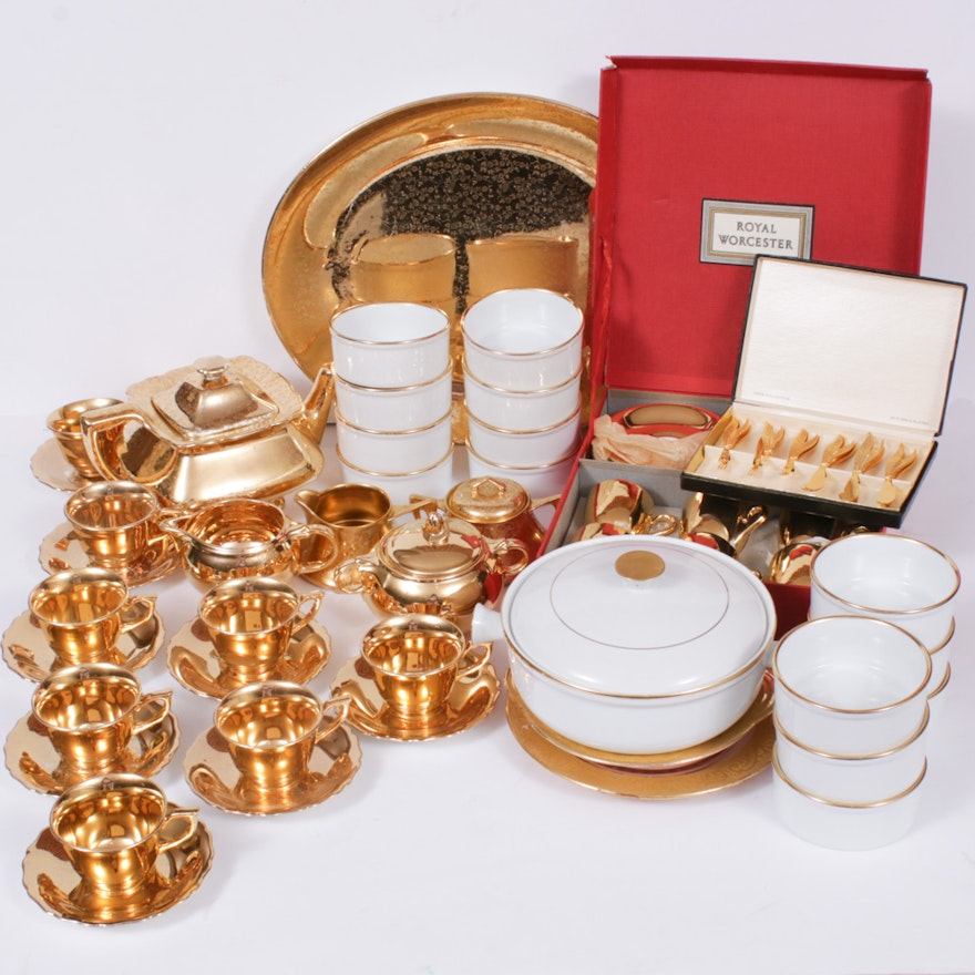 22 Karat on Porcelain Tea Set, Serveware and Compotes, Mid-20th Century