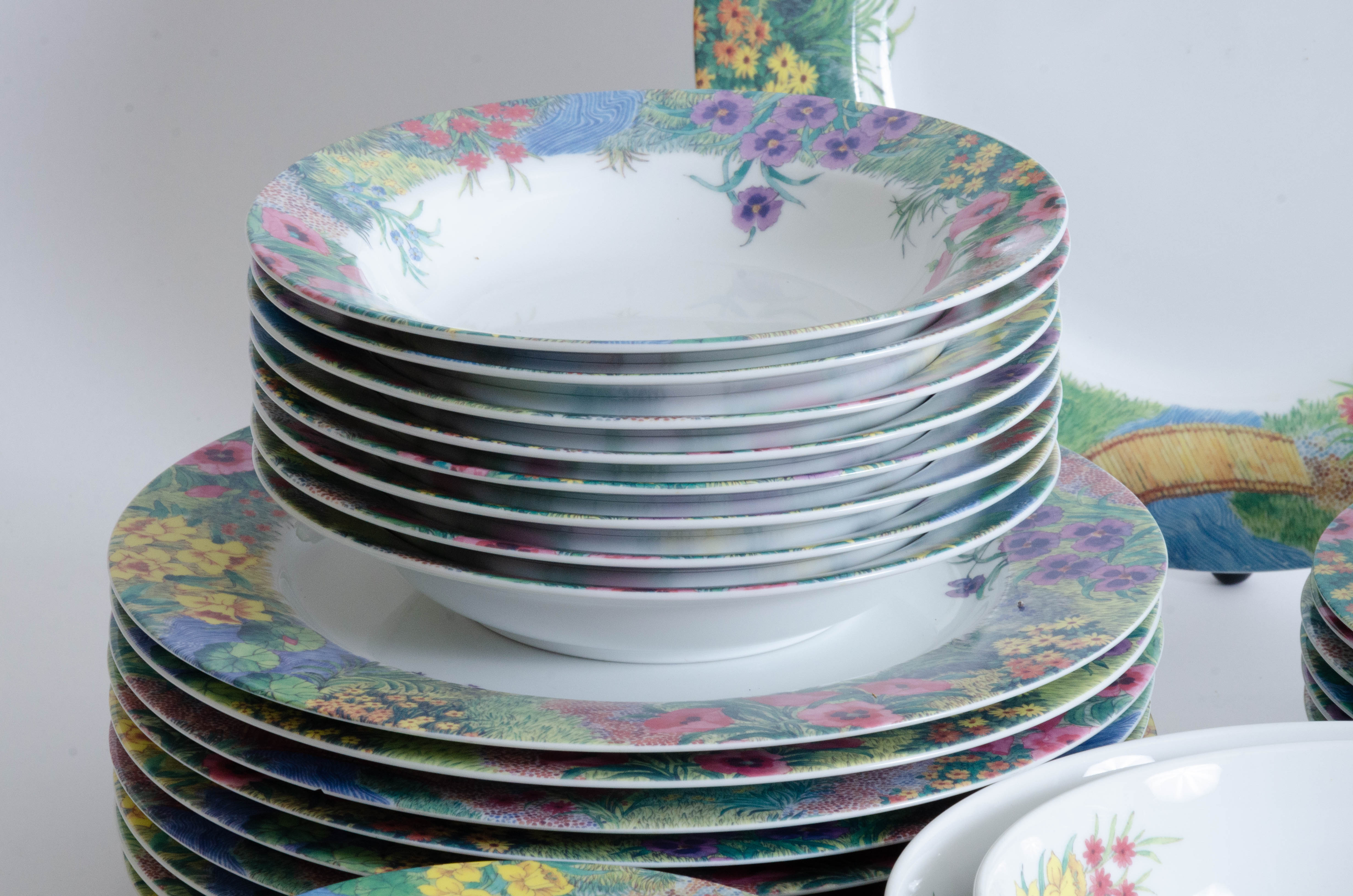 Nikko "Secret Garden" Porcelain Dinnerware, Late 20th Century