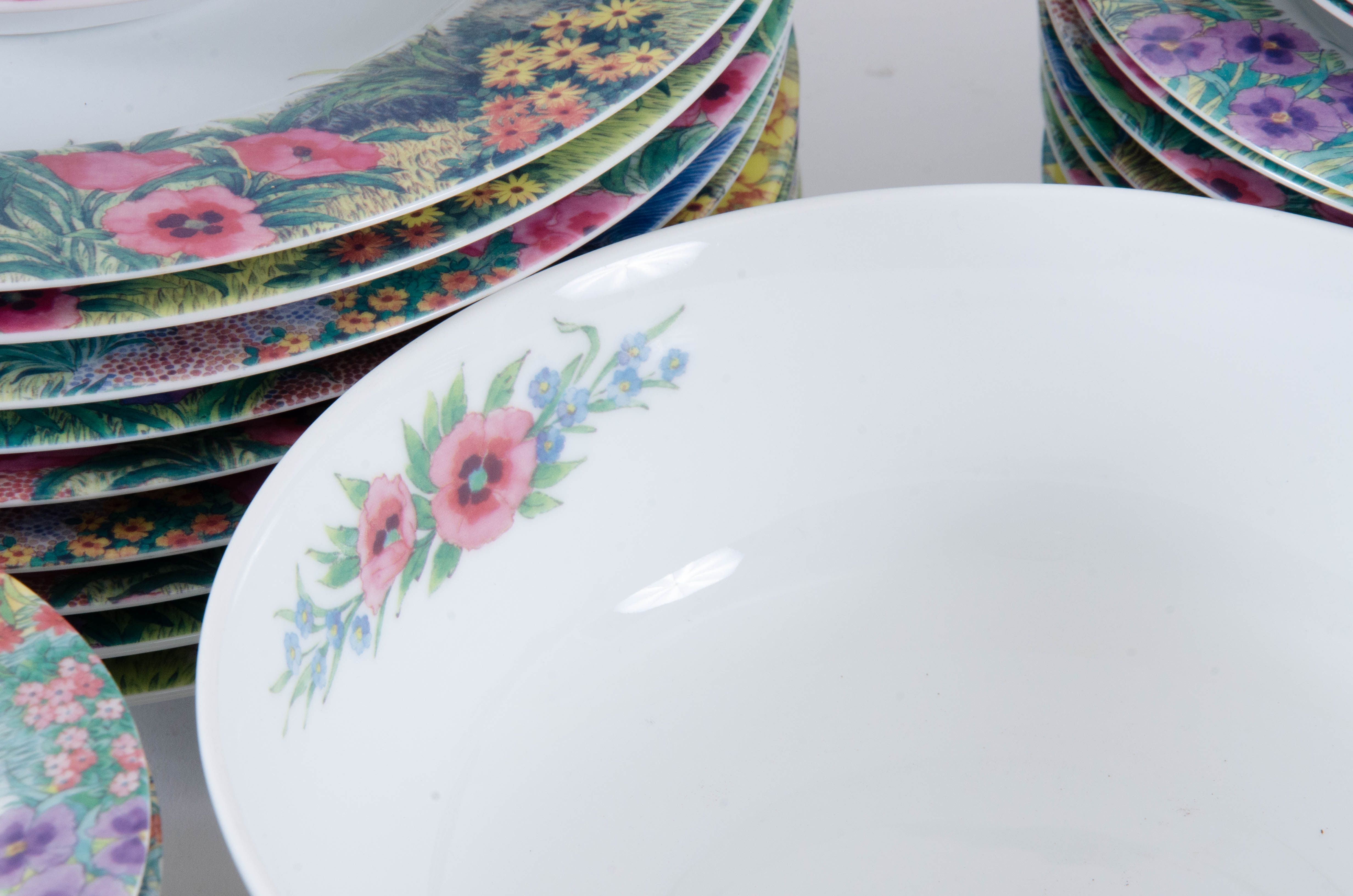 Nikko "Secret Garden" Porcelain Dinnerware, Late 20th Century