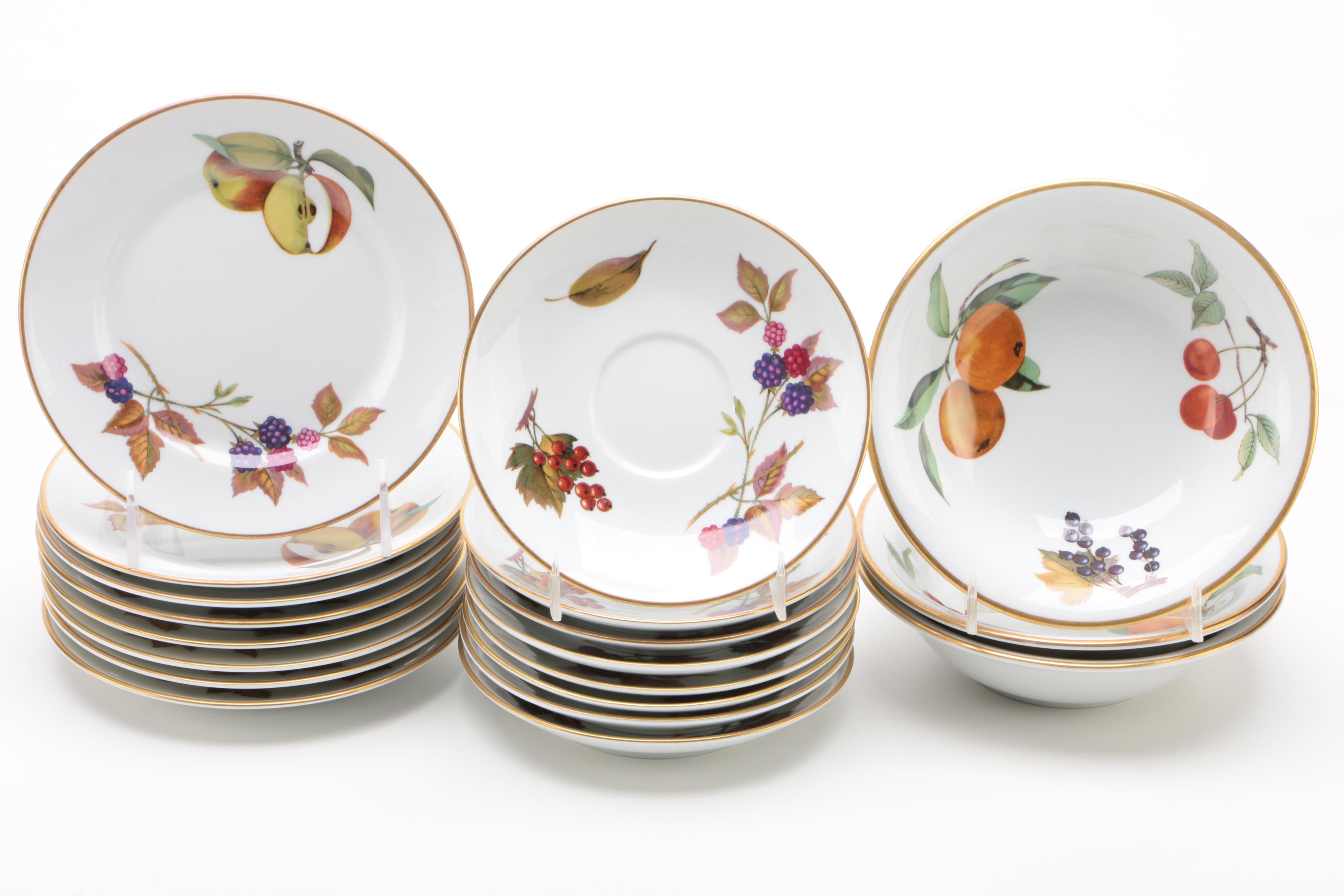 Royal Worcester "Evesham" Porcelain Dinnerware