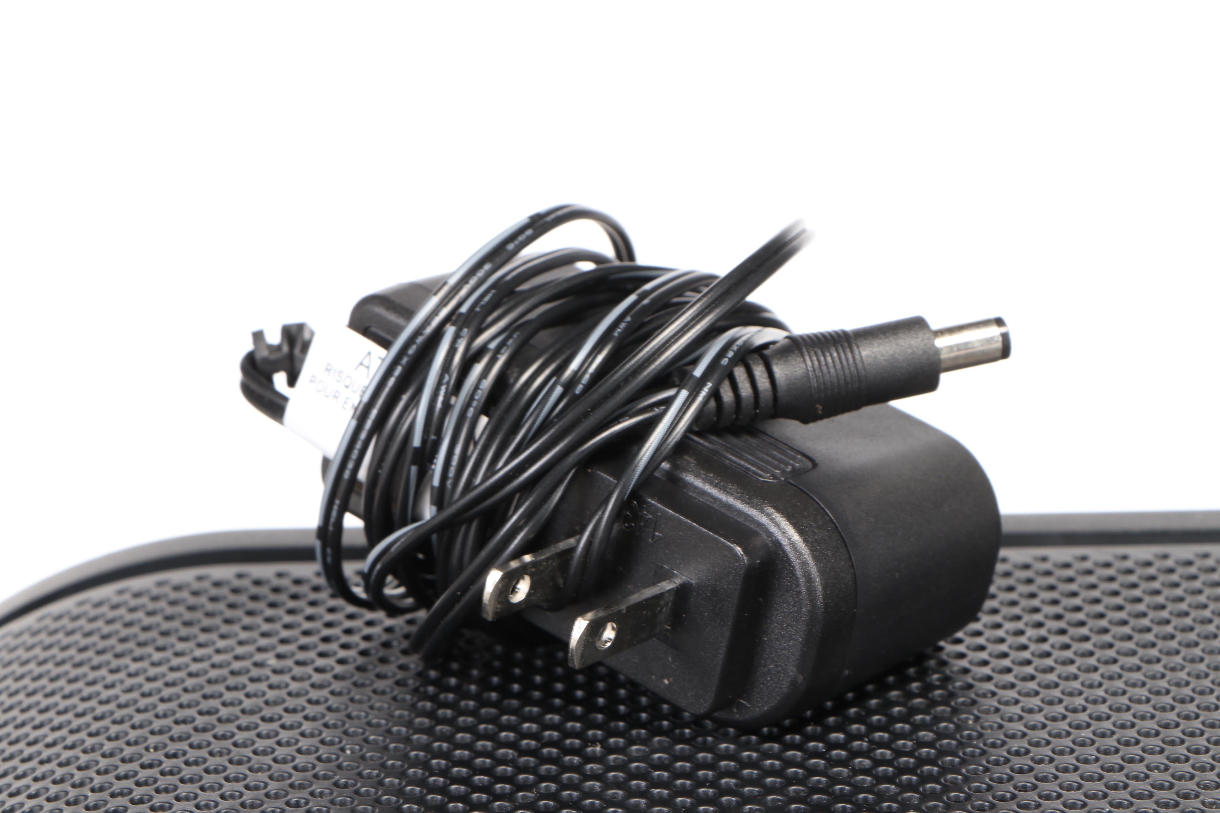 Yamaha PSR E223 Keyboard with Stand and Carrying Case, Contemporary