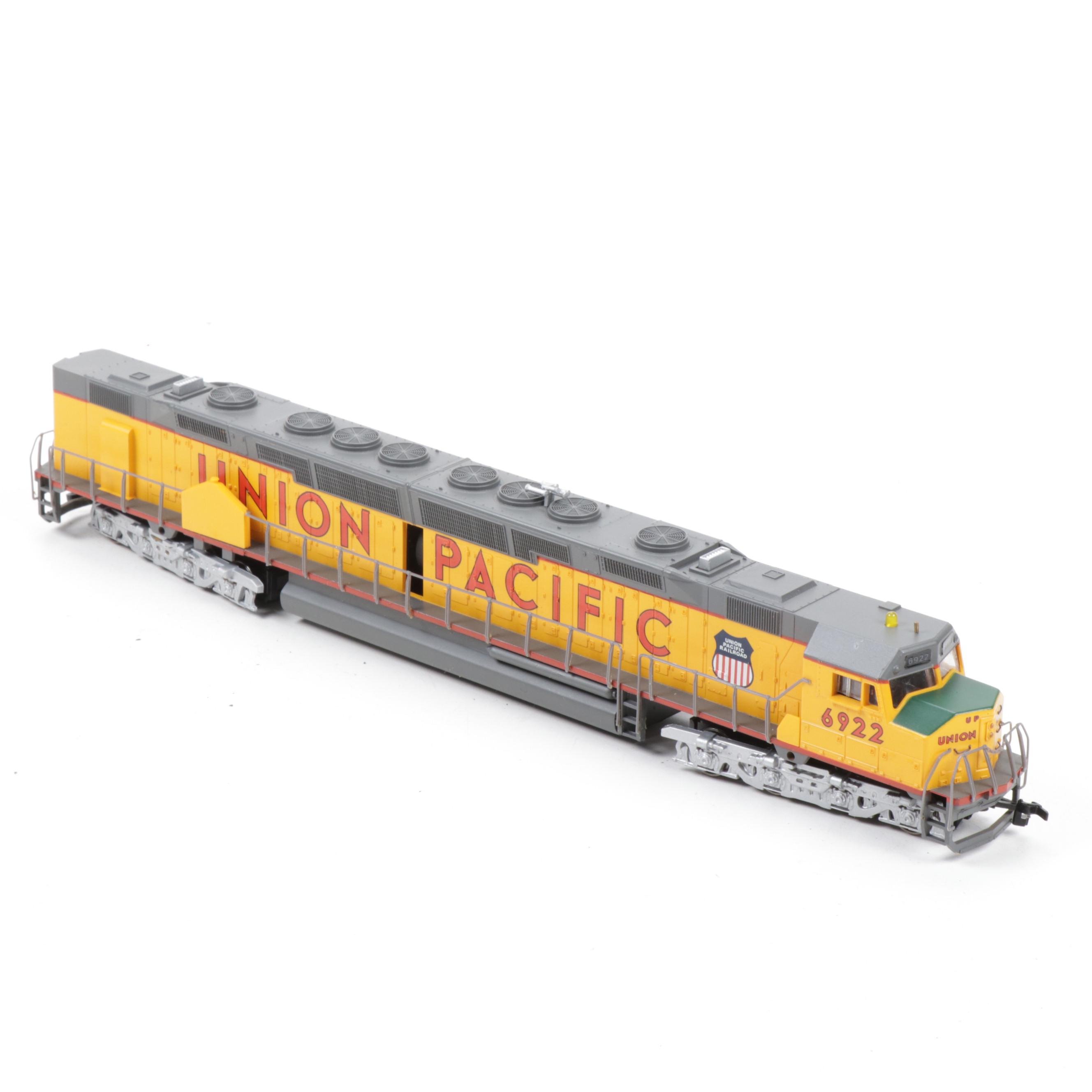 Bachmann Spectrum HO Scale Union Pacific Locomotive