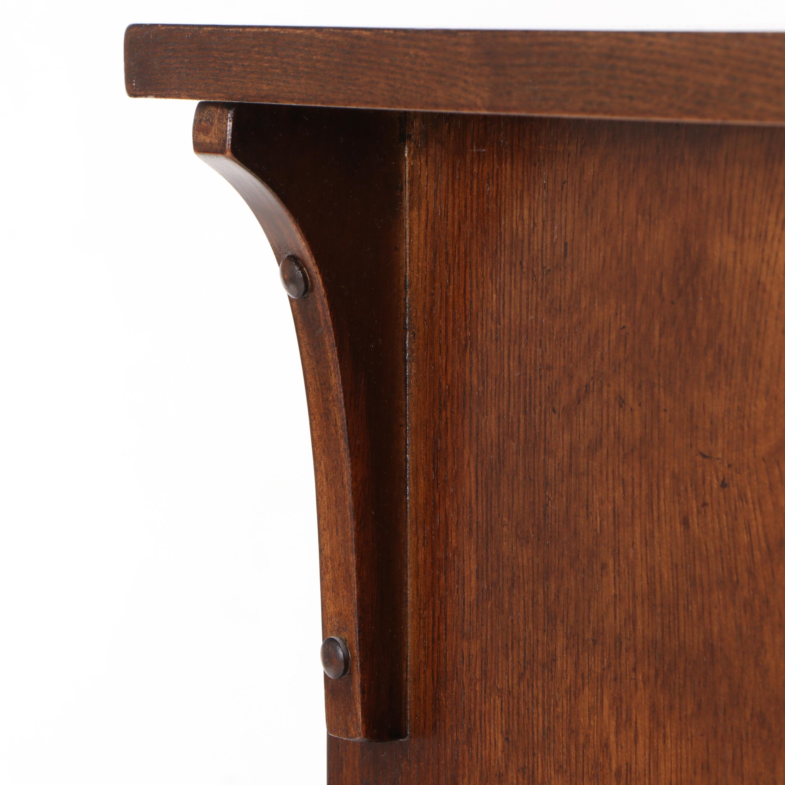 Mission Style Broyhill "Artisan Collection" Oak Chest of Drawers, Contemporary