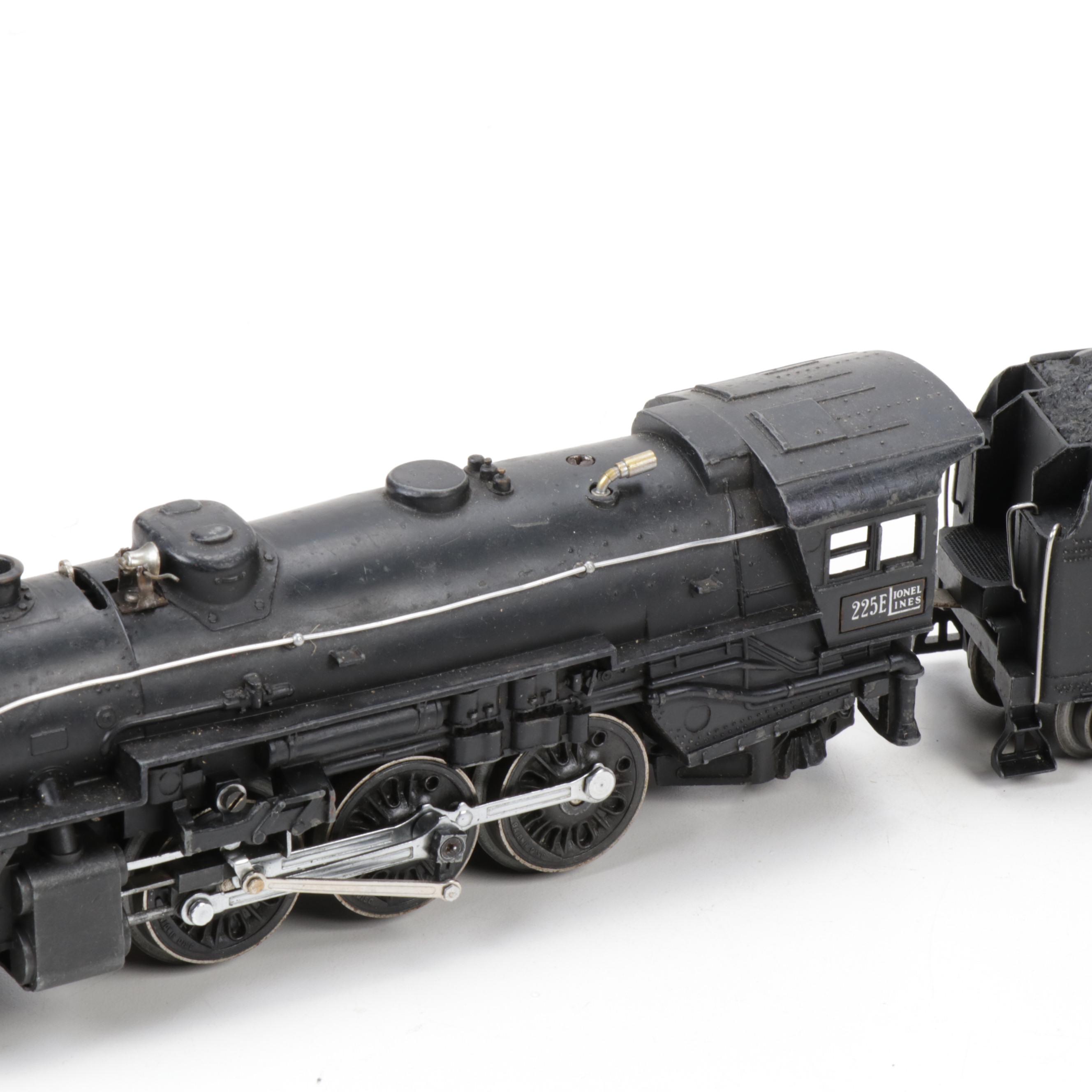Pre-War Lionel O-Scale 225E Steam Locomotive with 2235W Die-Cast Metal Tender