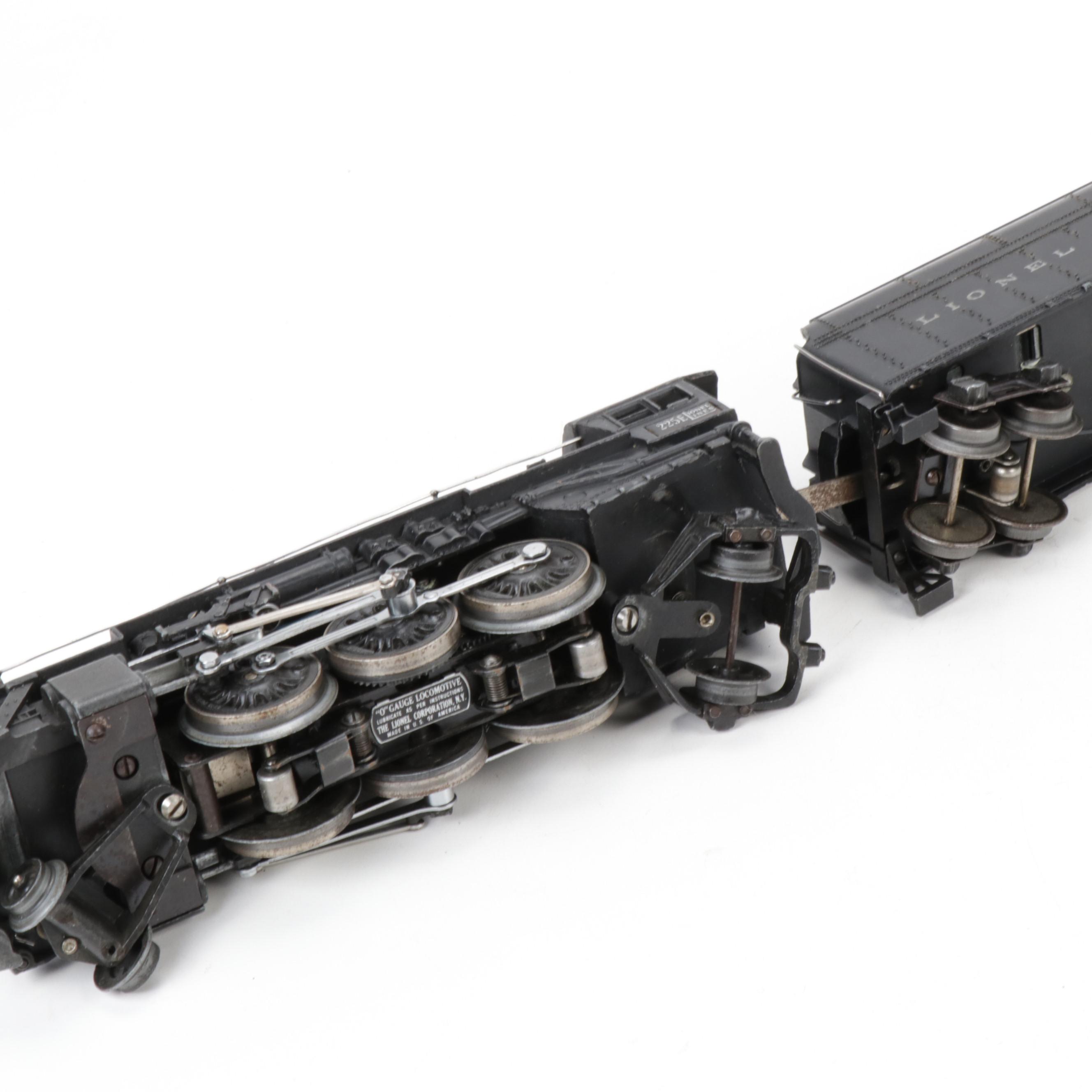 Pre-War Lionel O-Scale 225E Steam Locomotive with 2235W Die-Cast Metal Tender