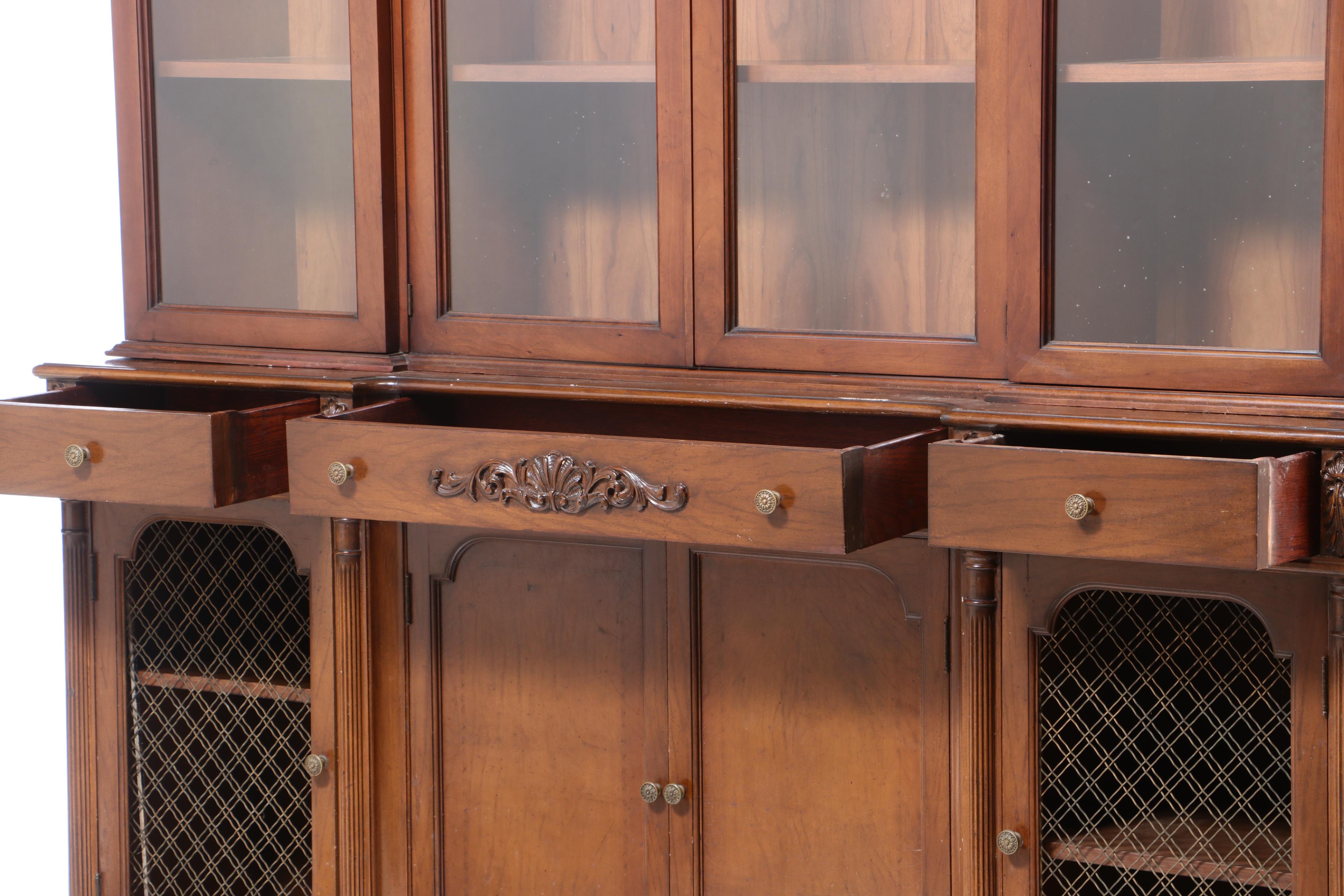 Leonardo Furniture Co., French Provincial Style Walnut-Stained Display Cabinet