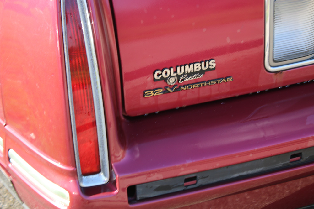 1999 Cadillac DeVille Tuxedo Edition Sedan in Crimson Pearl