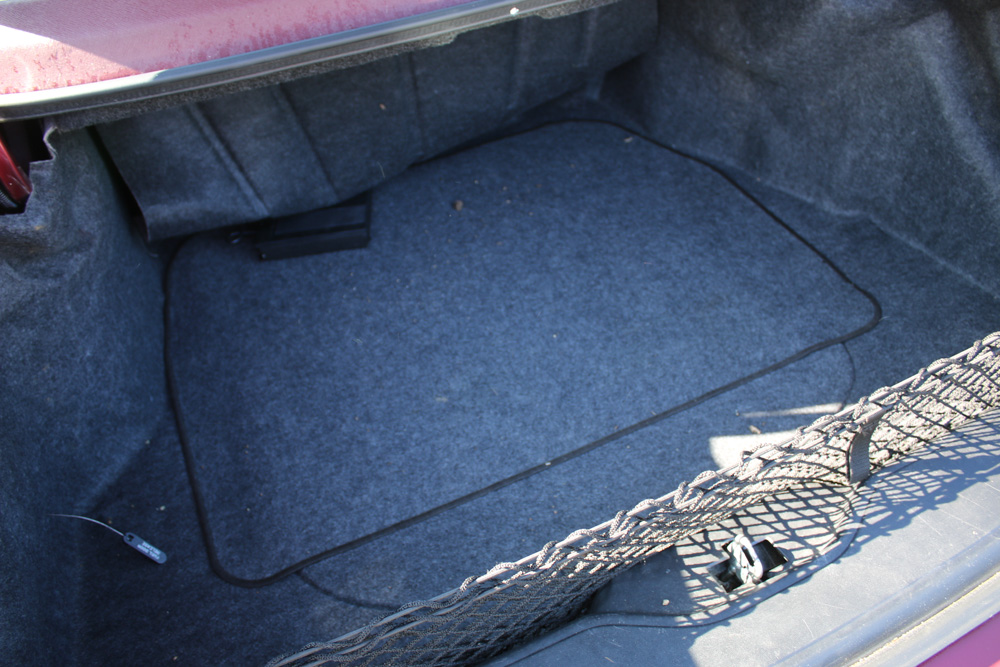 1999 Cadillac DeVille Tuxedo Edition Sedan in Crimson Pearl