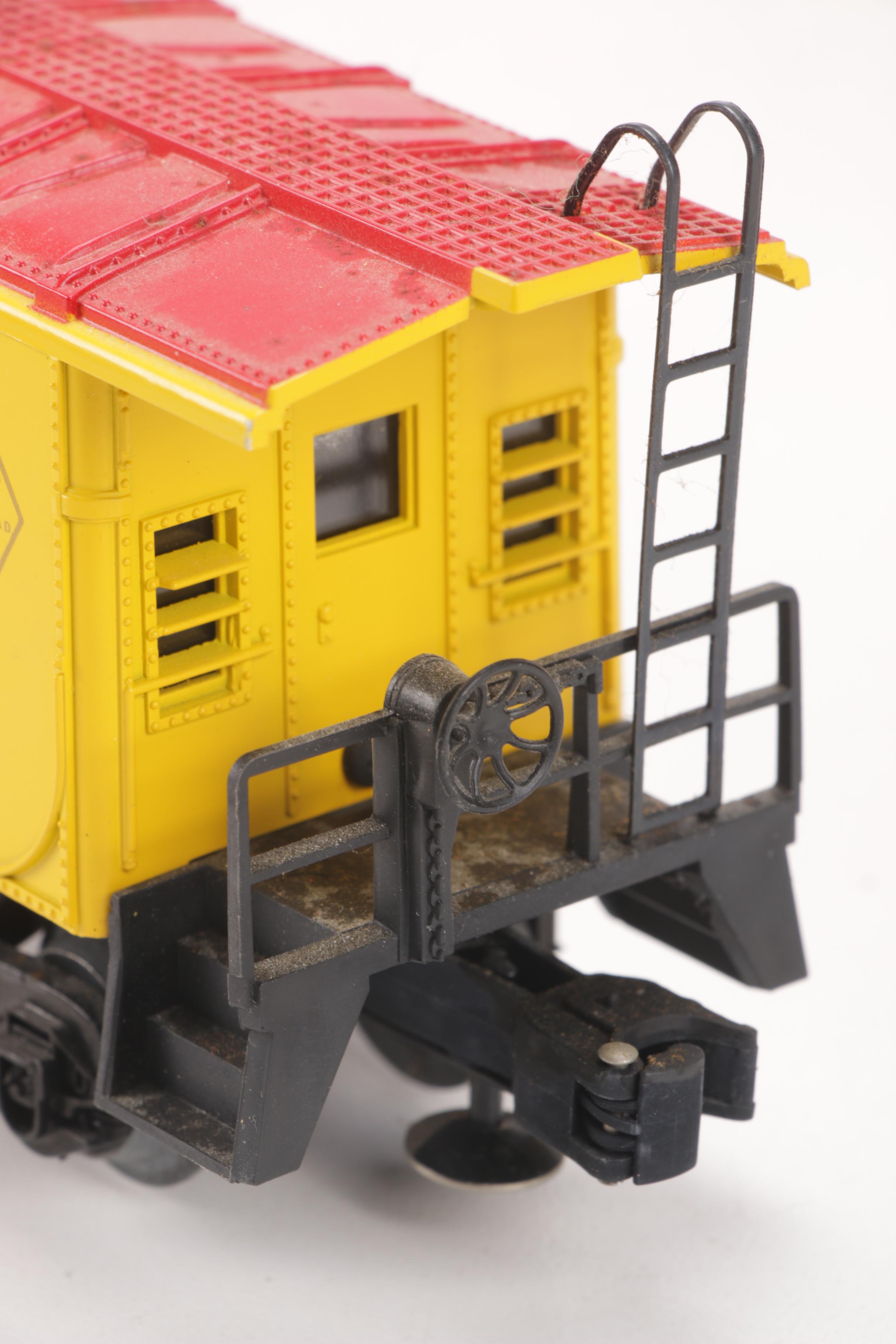 Lionel O-Gauge Union Pacific 202 Diesel Locomotive with Freight Cars and Caboose