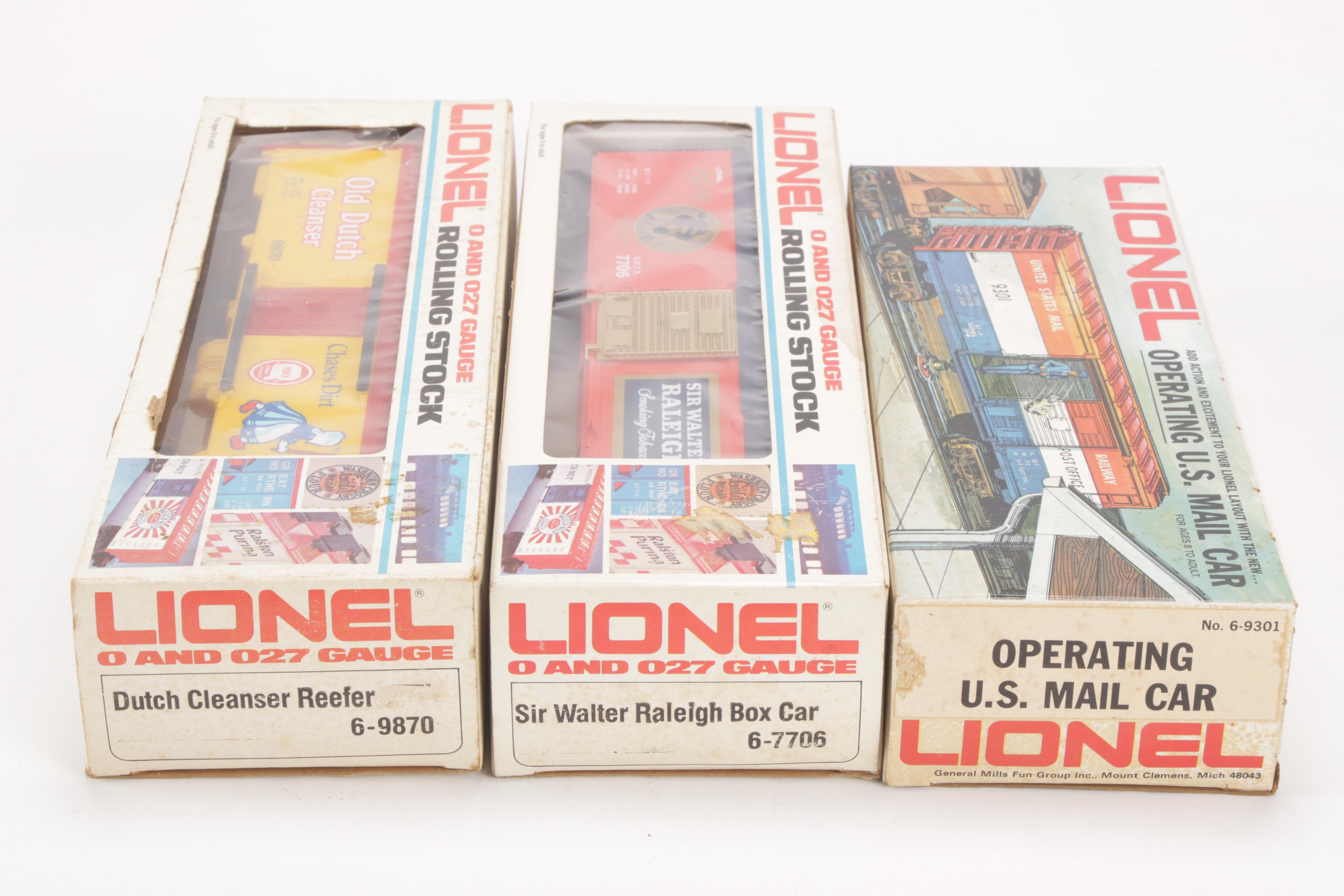 Lionel O-Gauge "Texas Special" 1055 Diesel Locomotive with Freight Cars