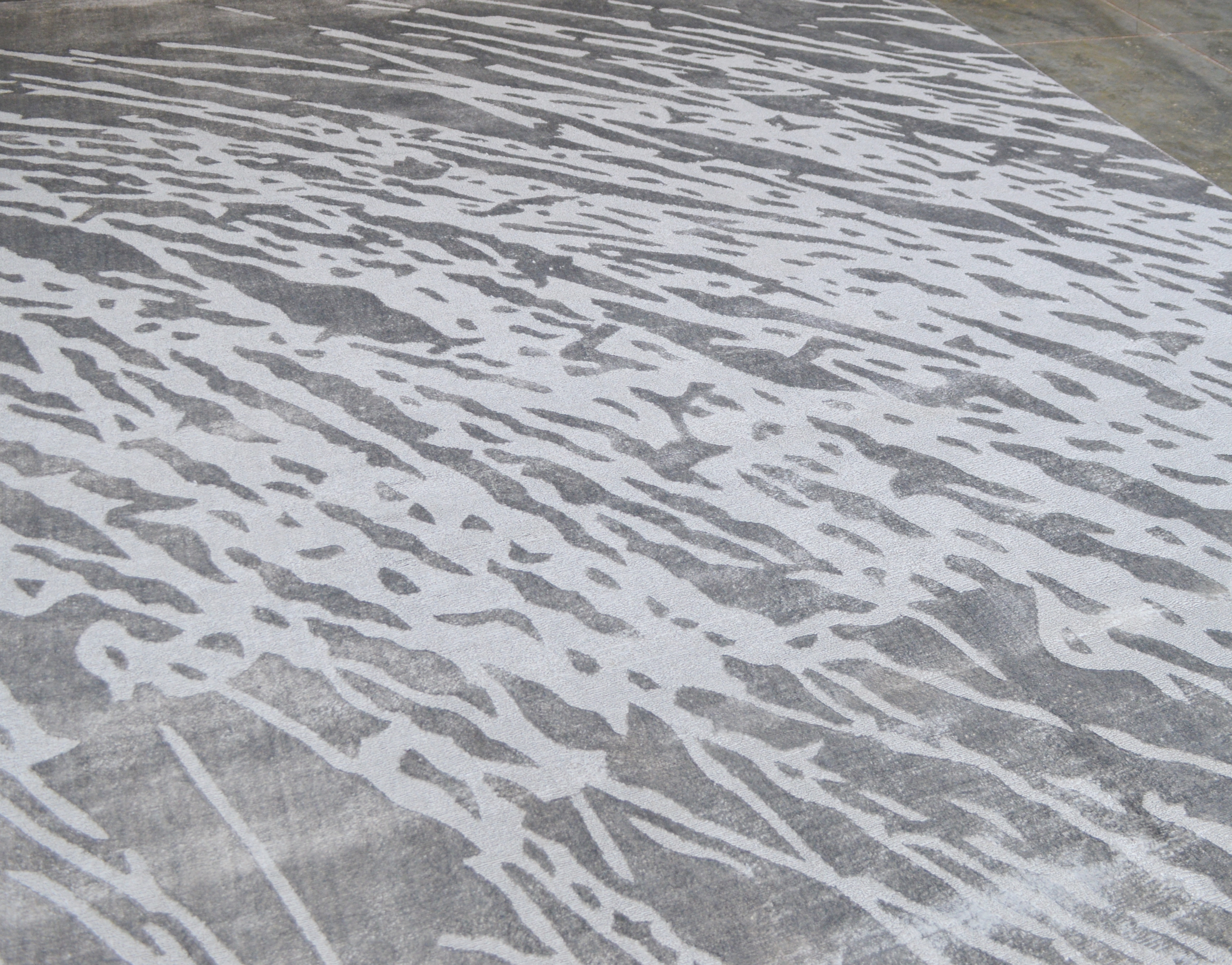 9' x 12' Handwoven Indian Viscose Area Rug from The Rug Gallery