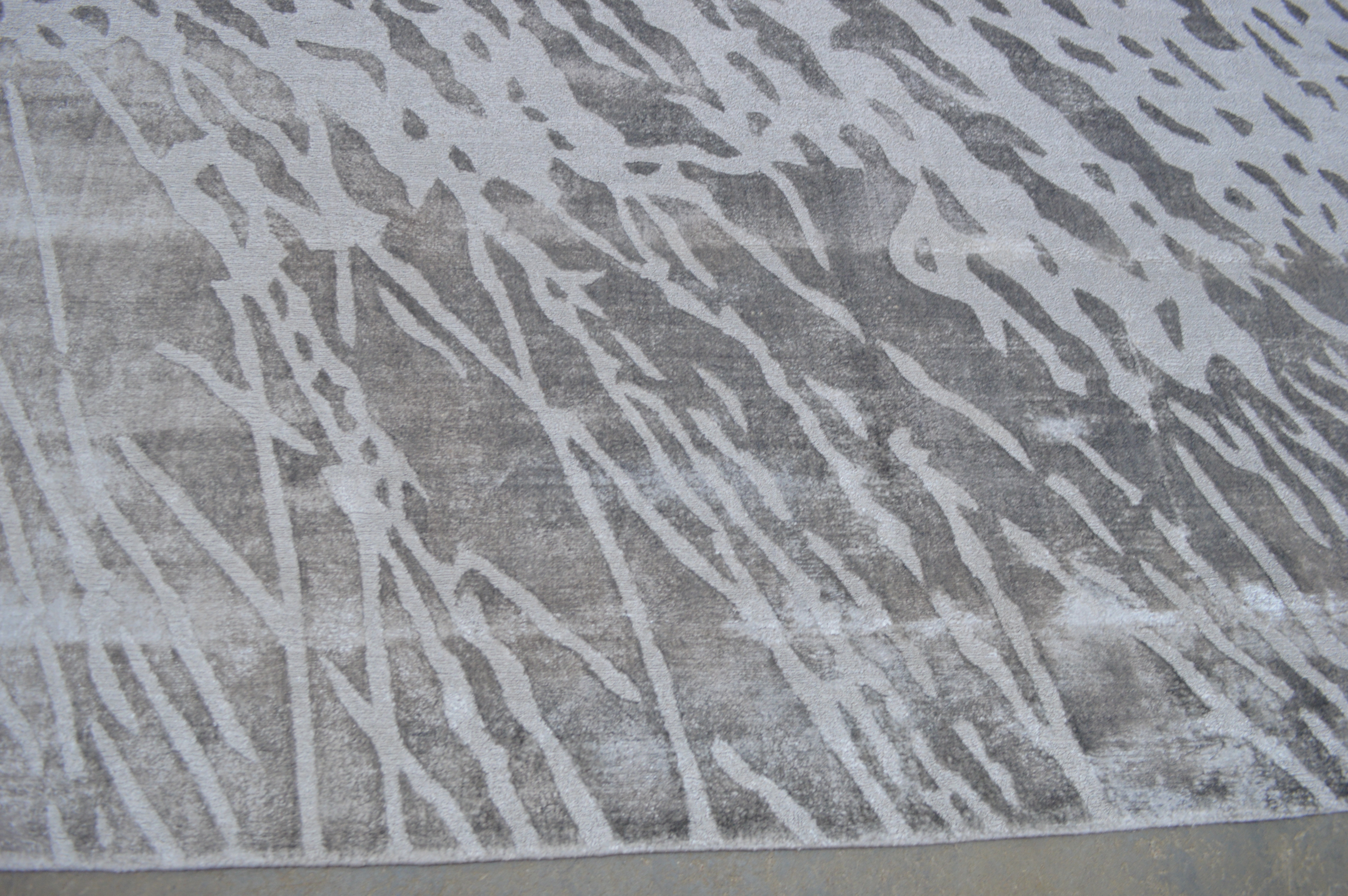 9' x 12' Handwoven Indian Viscose Area Rug from The Rug Gallery