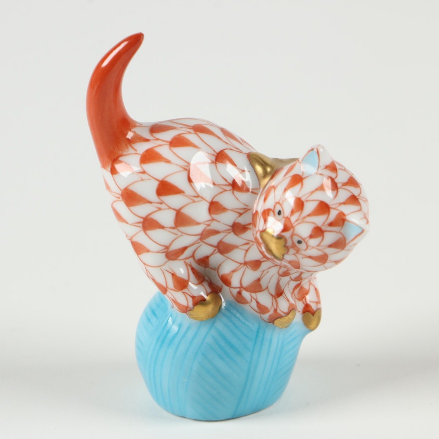Herend Rust Fishnet with Terracotta "Mischievous Cat" Porcelain Figurine