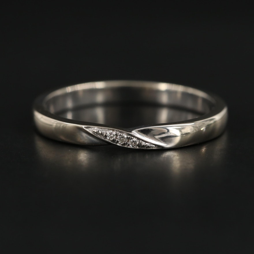 18K White Gold Diamond Band