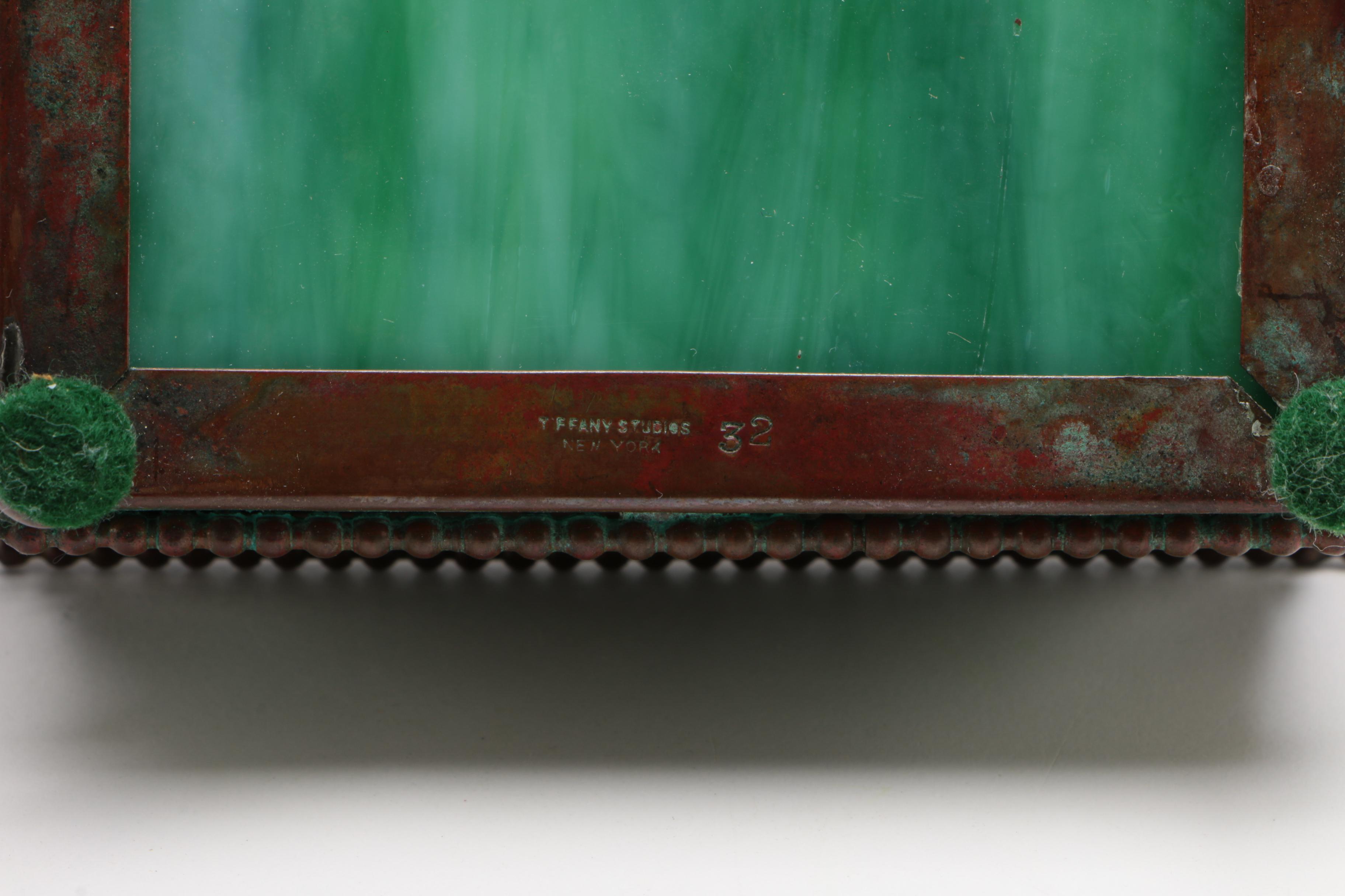 Tiffany Studios "Grapevine" Bronze Overlaid Glass Box, Early 20th Century