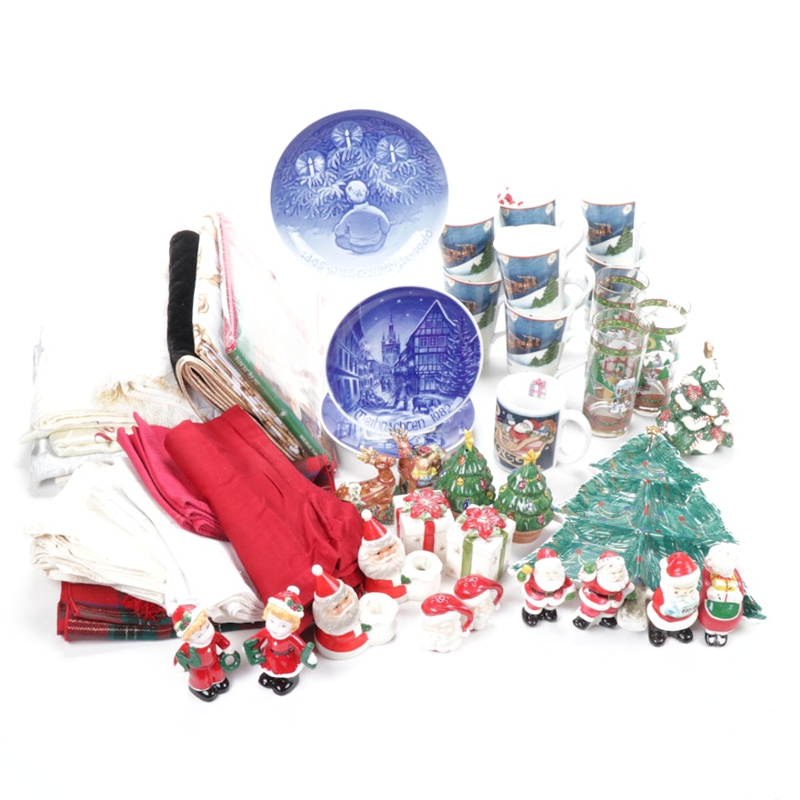 Christmas Collector Plates, Tableware and Table Linens
