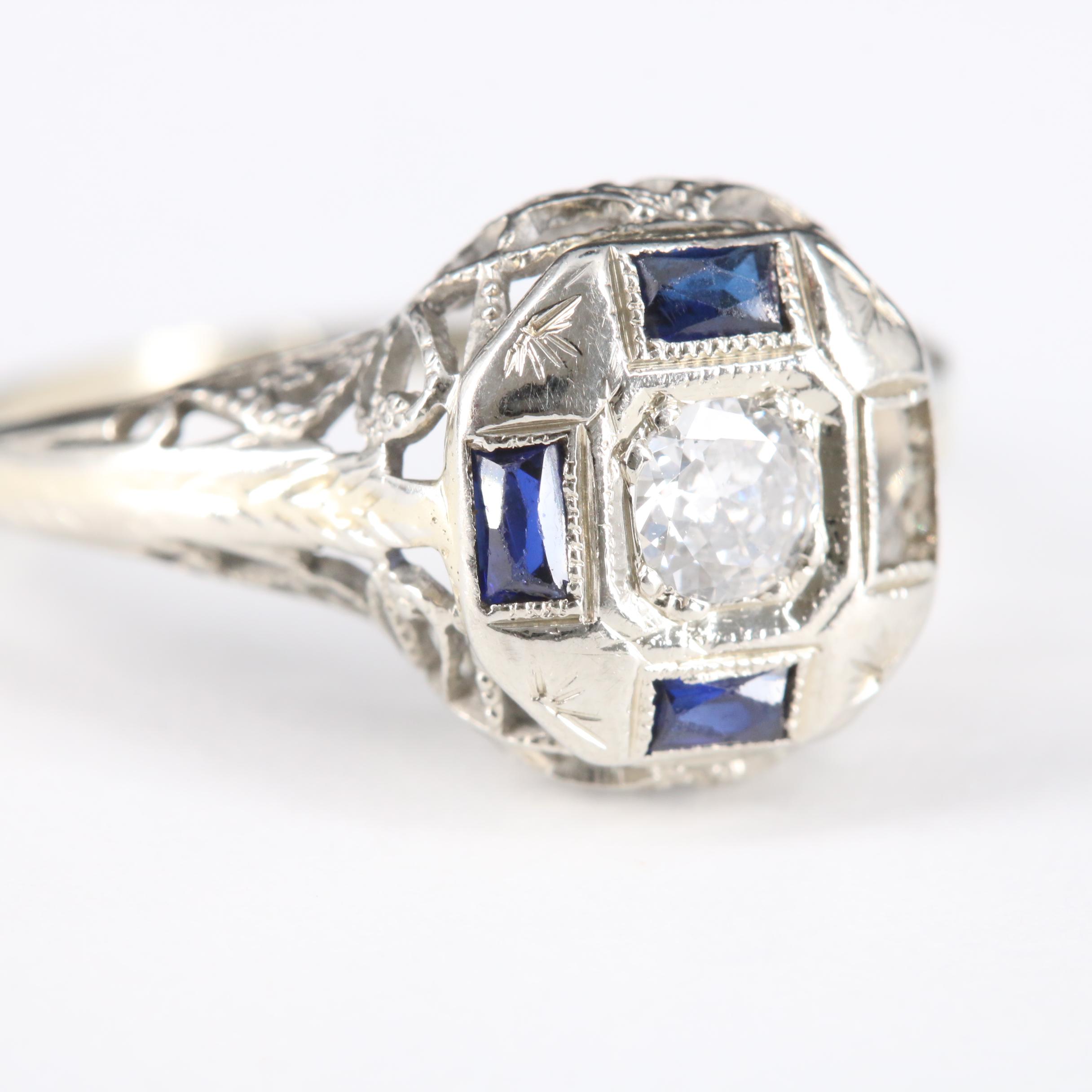 18K White Gold Diamond and Sapphire Ring
