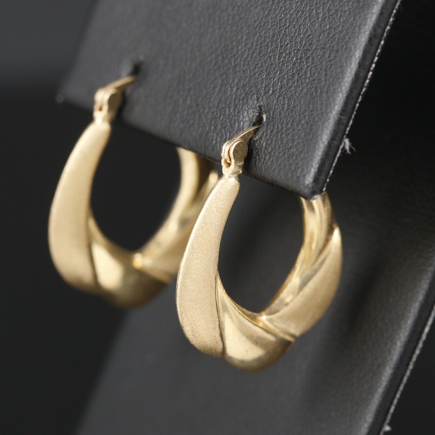 14K Yellow Gold Textured Hoop Earrings