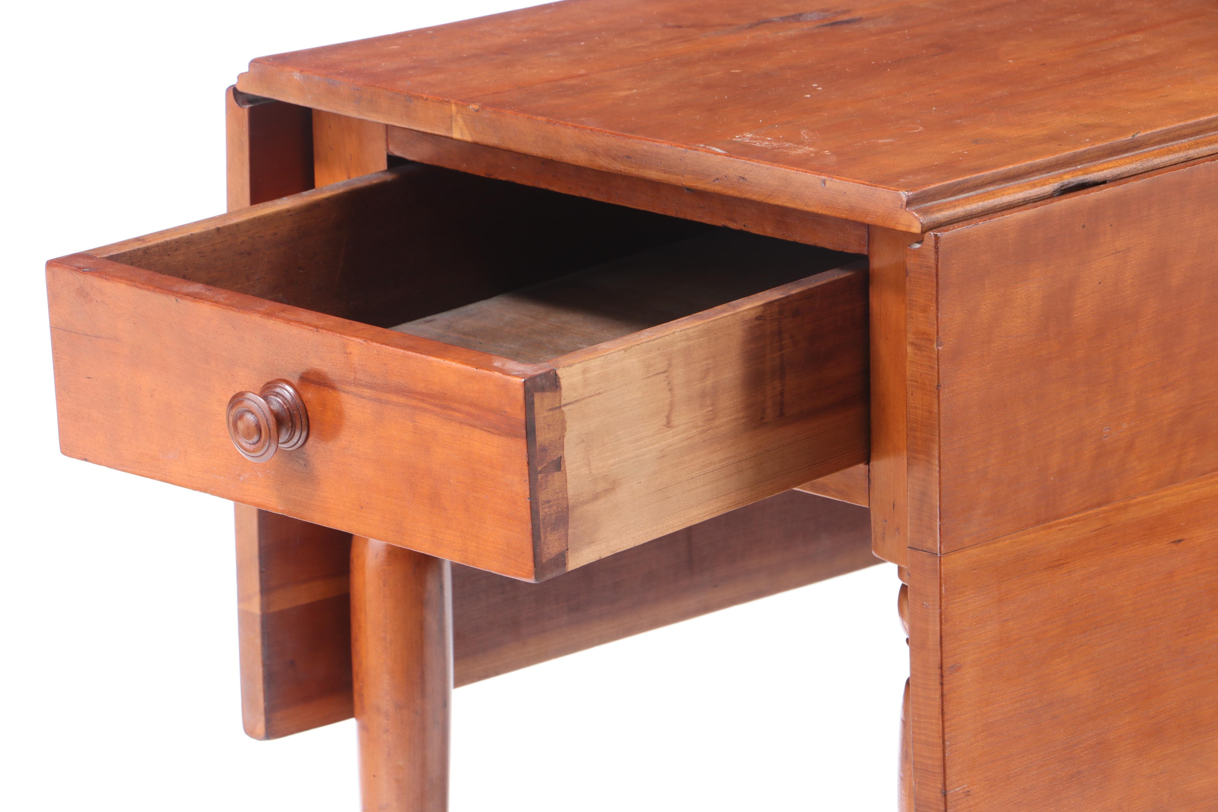 American Cherry Drop-Leaf Table, 19th Century