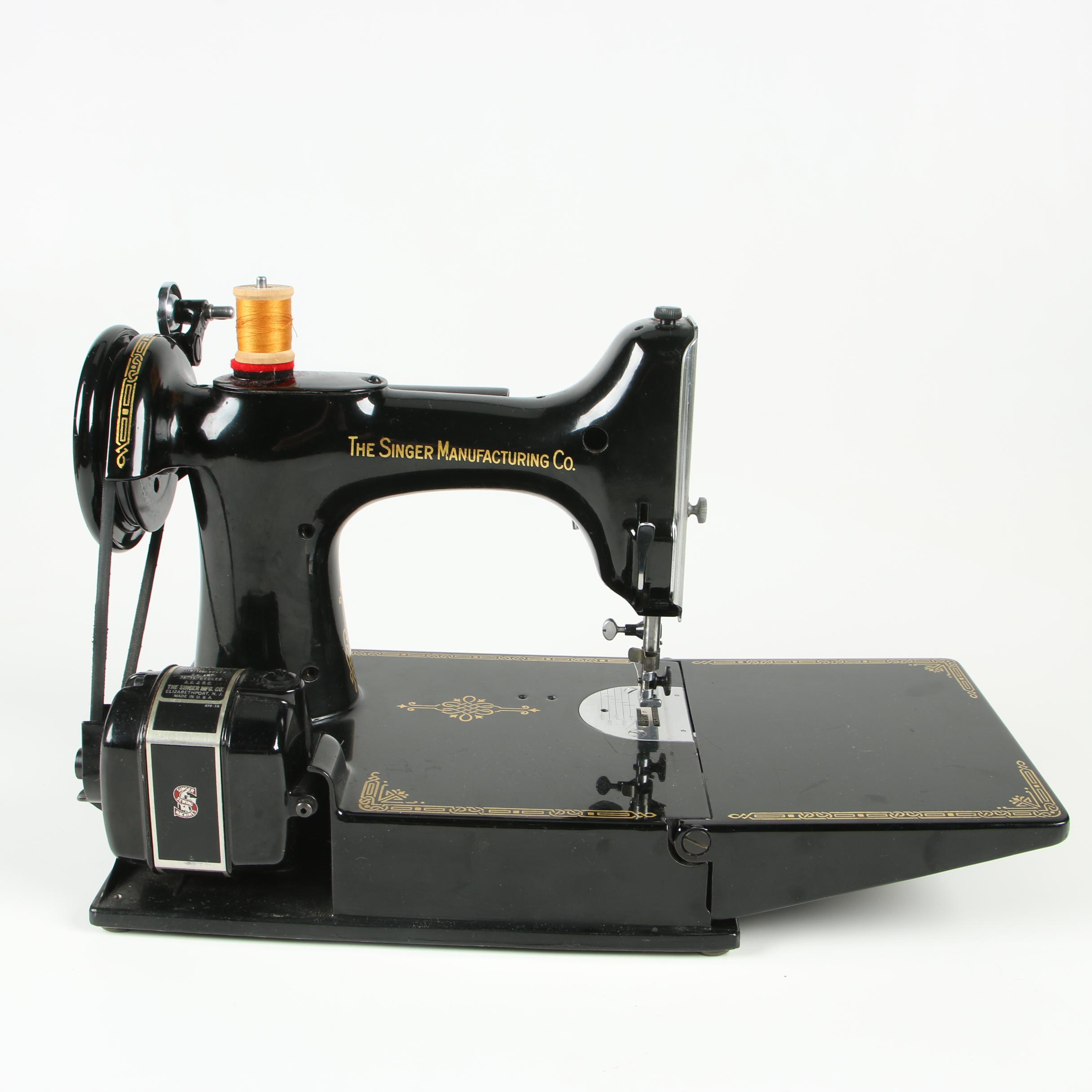 Singer Featherweight 221 Electric Sewing Machine with Case, AL Series, 1952