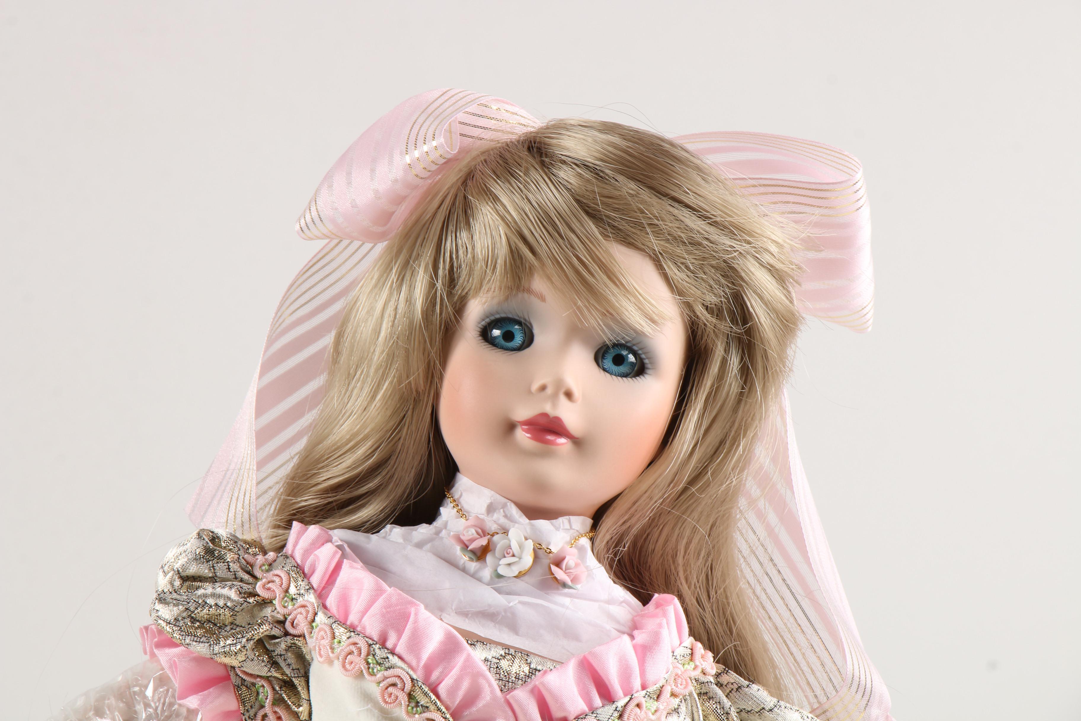 Madame Alexander  9" "Her Lady and A Child of Her Very Own" Porcelain Doll, 1993