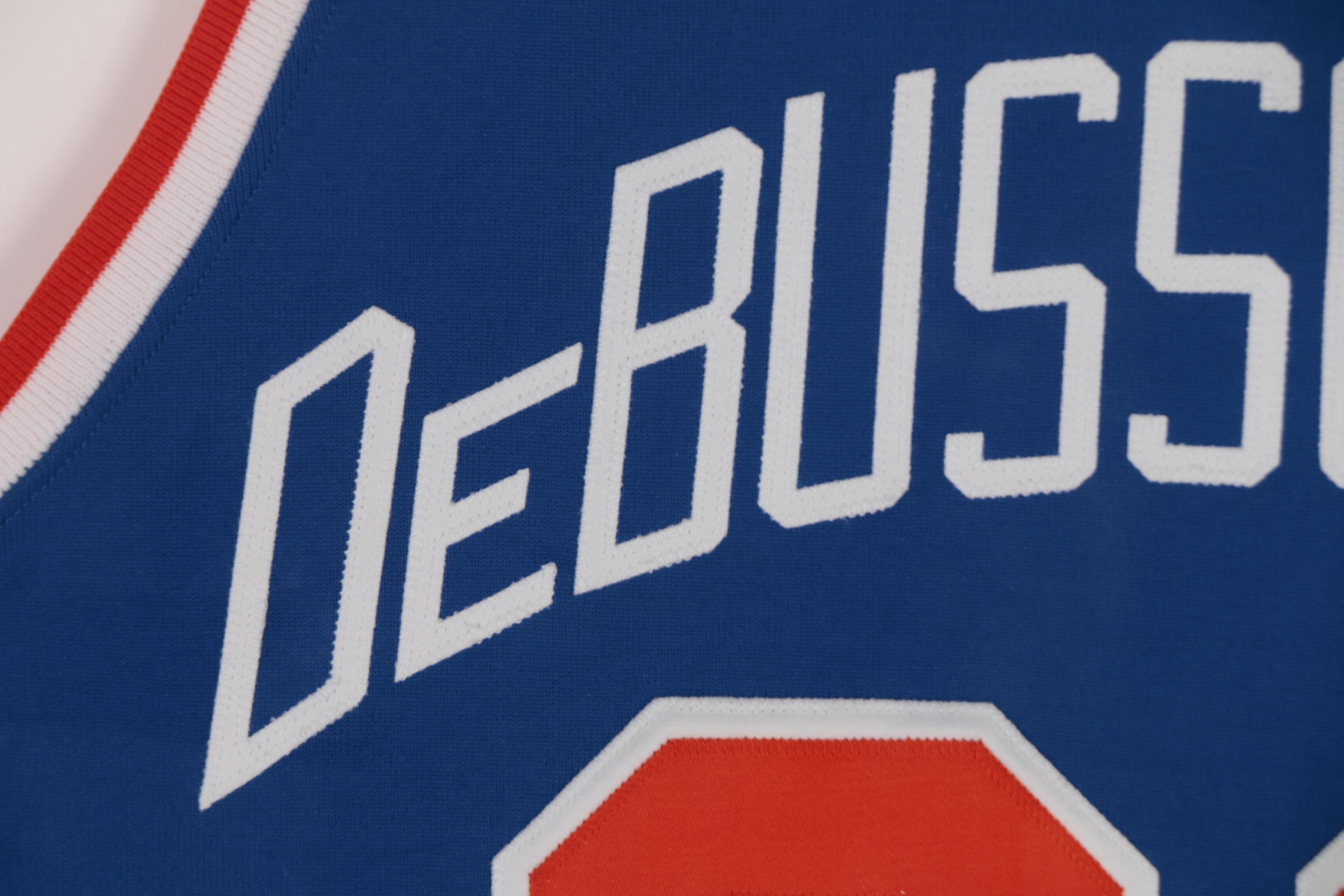 Framed Dave DeBusschere New York Knicks Replica Jersey