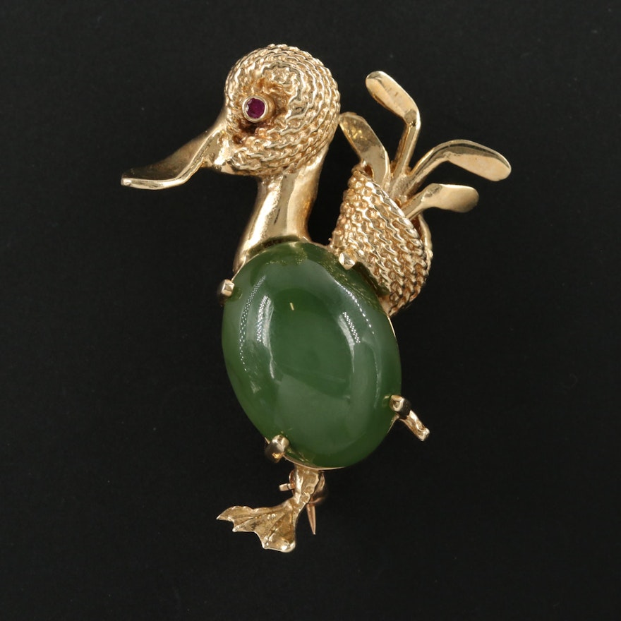 Vintage 14K Yellow Gold Nephrite and Ruby Duck Brooch