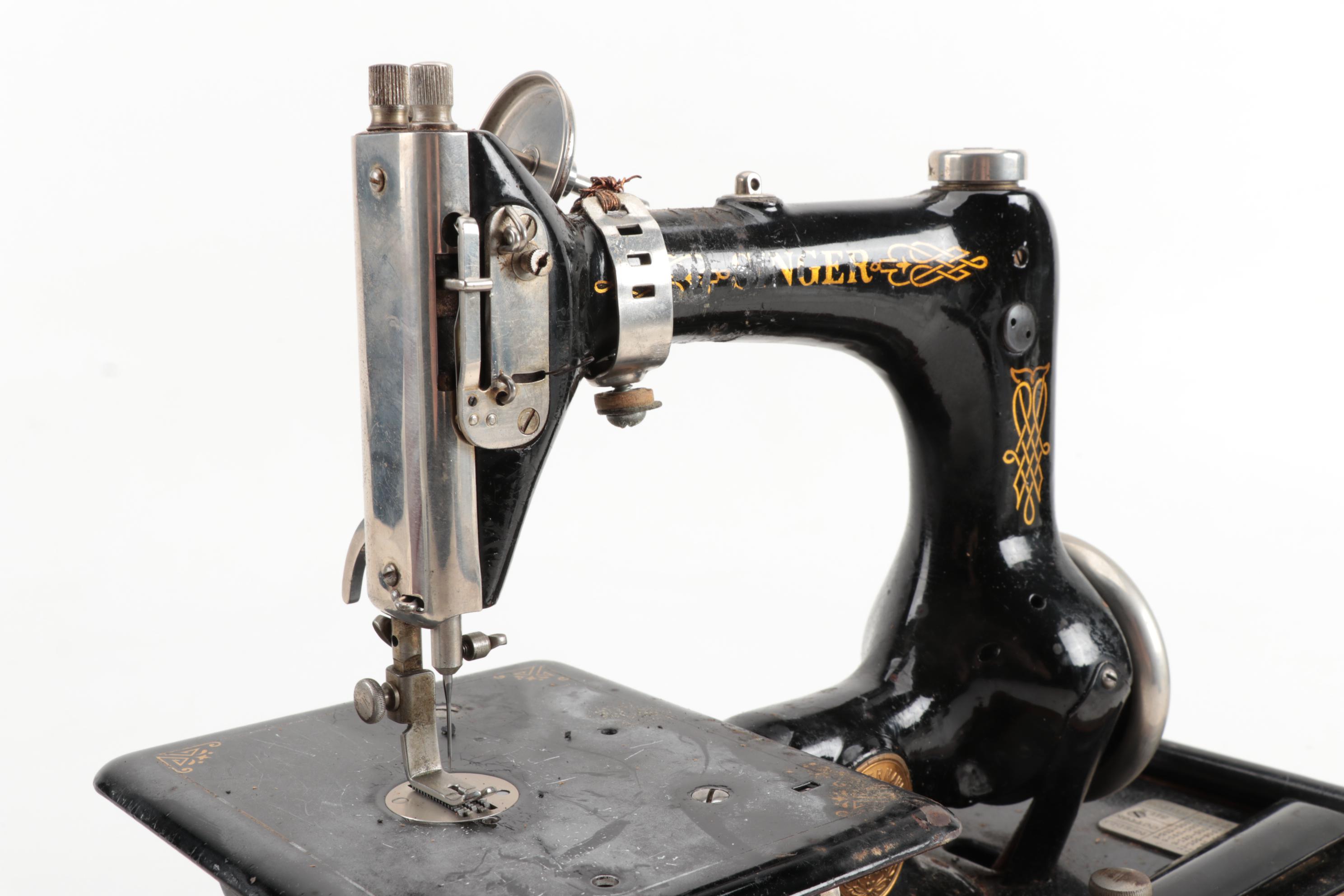 Singer Portable Electric Sewing Machine With Bentwood Case, Model 24, 1922