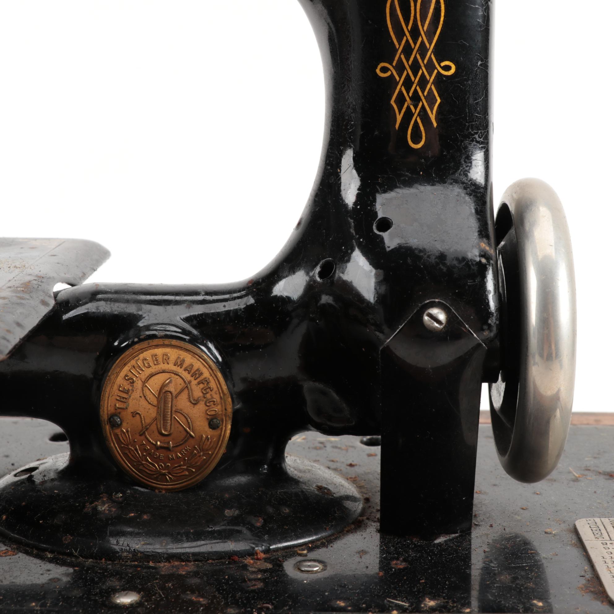 Singer Portable Electric Sewing Machine With Bentwood Case, Model 24, 1922