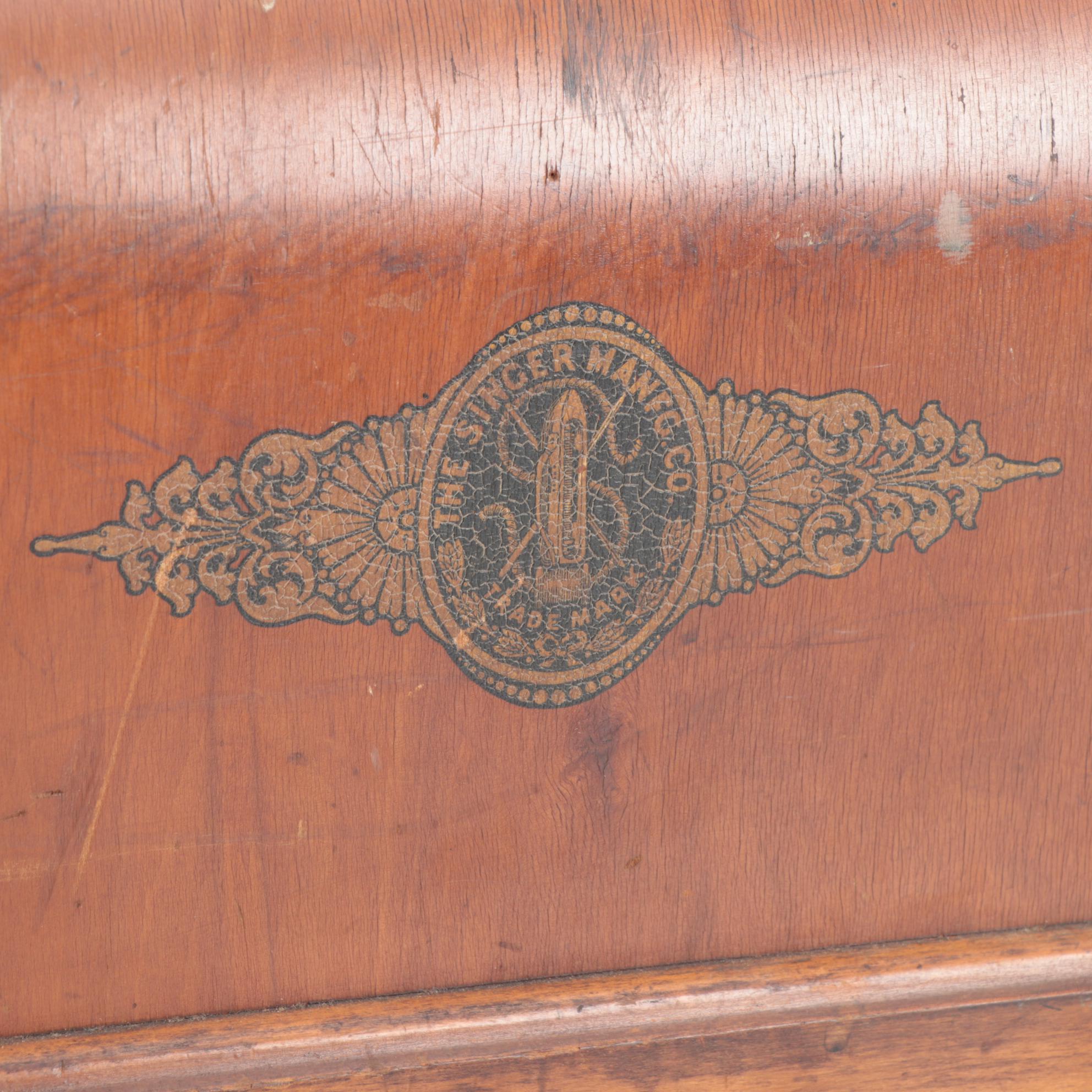 Singer Portable Electric Sewing Machine With Bentwood Case, Model 24, 1922