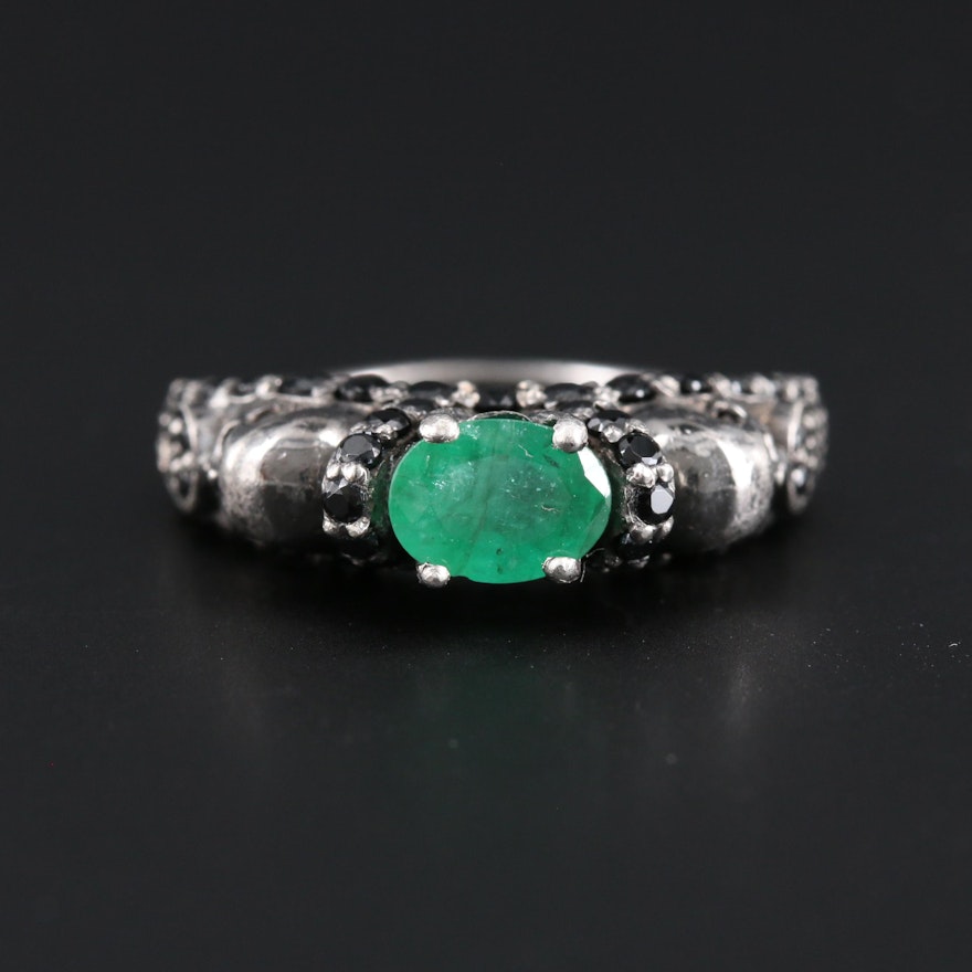 Sterling Silver Emerald Skull Motif Ring