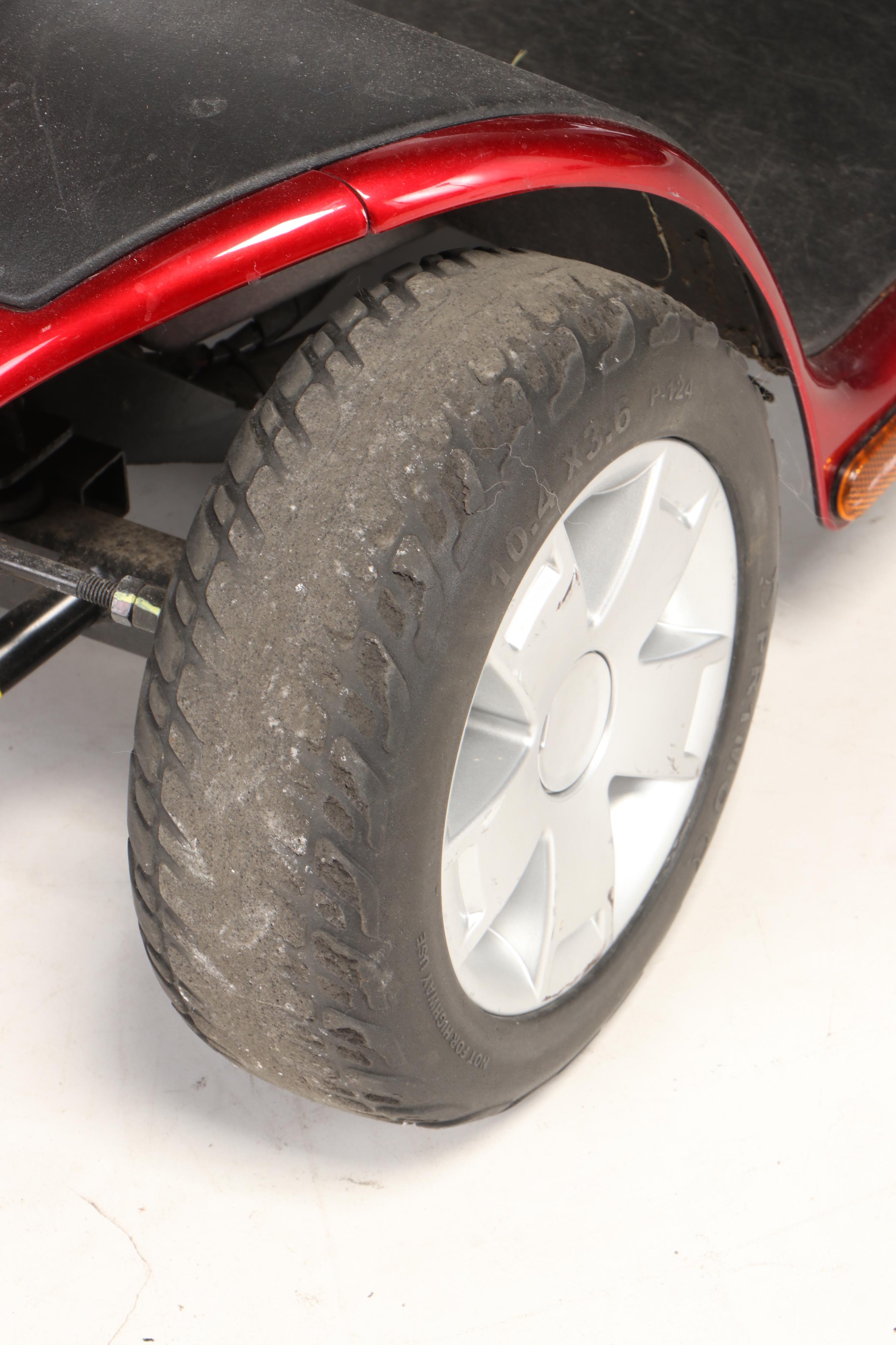 Pride 2005 Celebrity X Electric Mobility Scooter