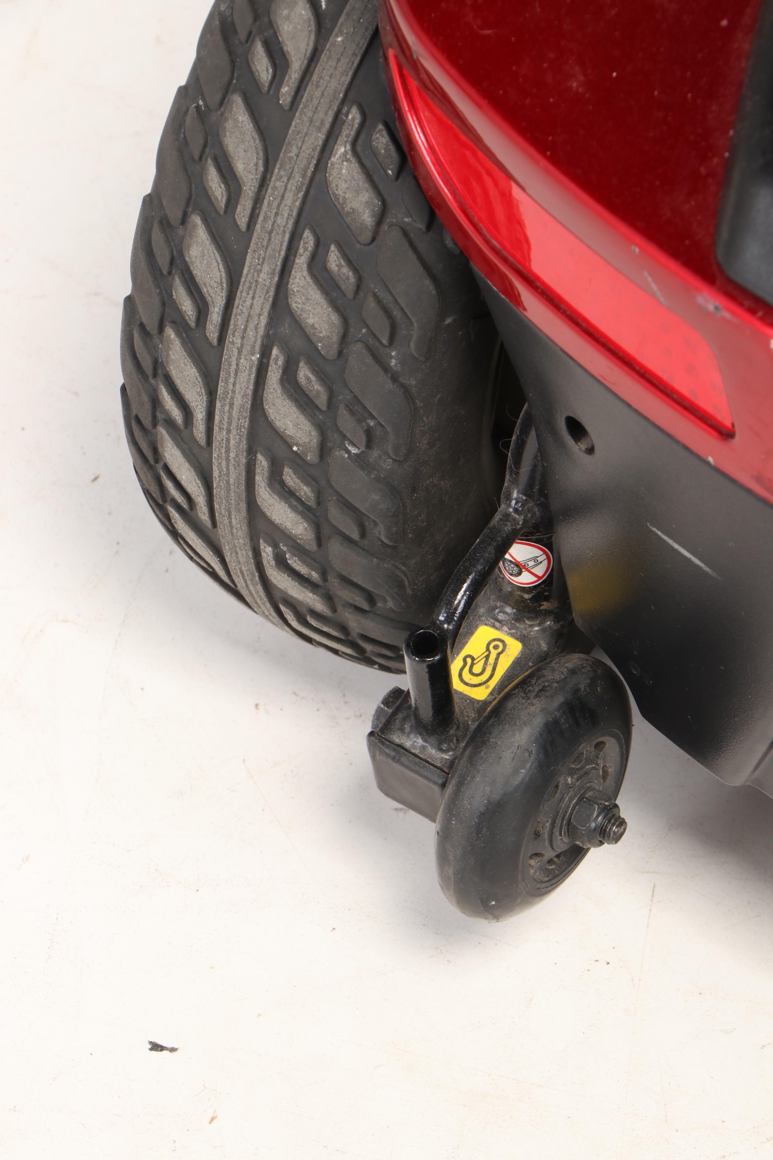 Pride 2005 Celebrity X Electric Mobility Scooter