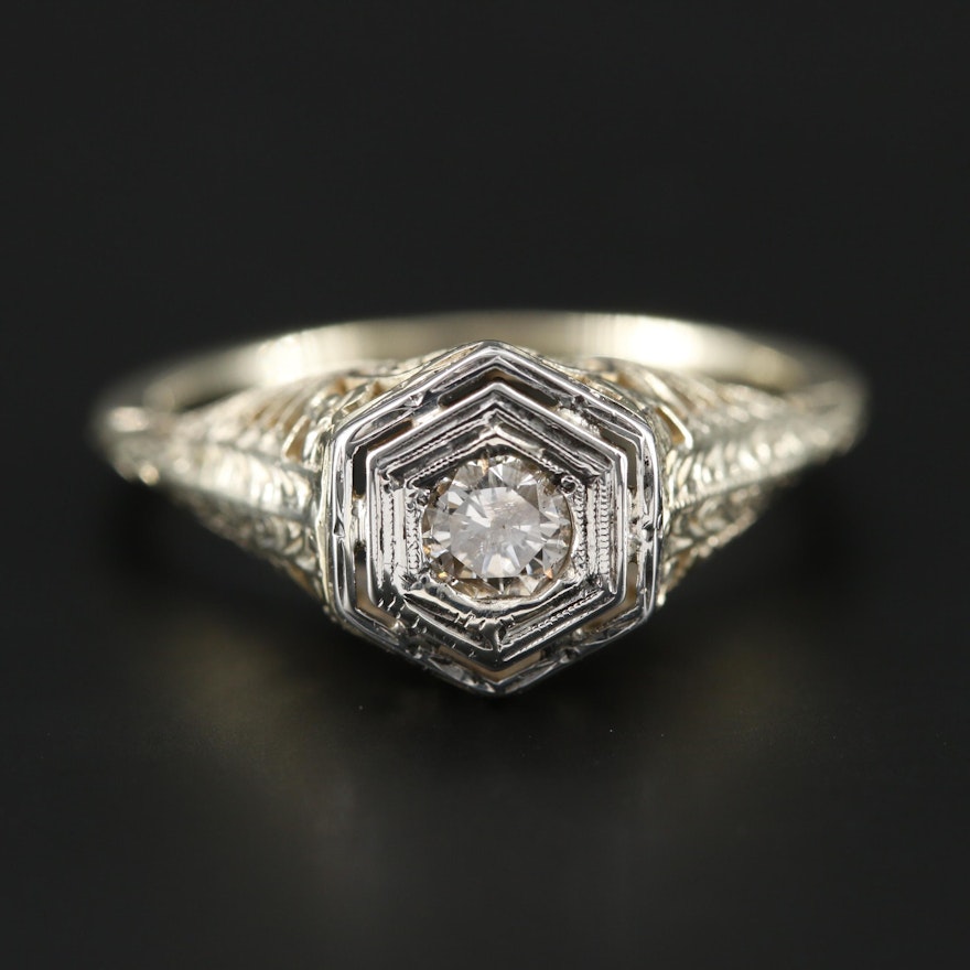 Edwardian 14K Yellow Gold Diamond Filigree Ring with White Gold Accent