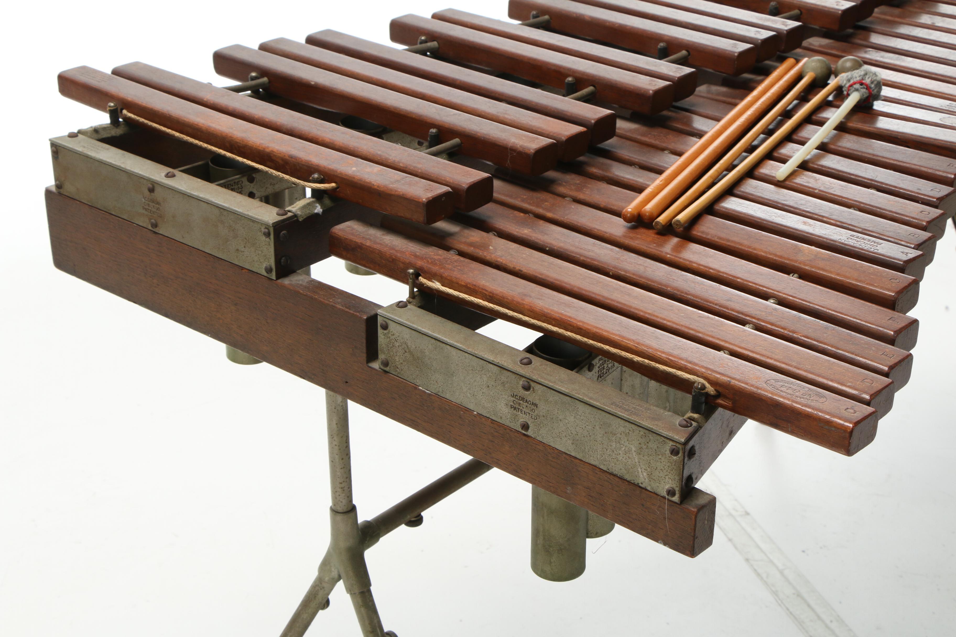 J.C. Deagan Rosewood "Deagan's Drummers No. 844" Xylophone
