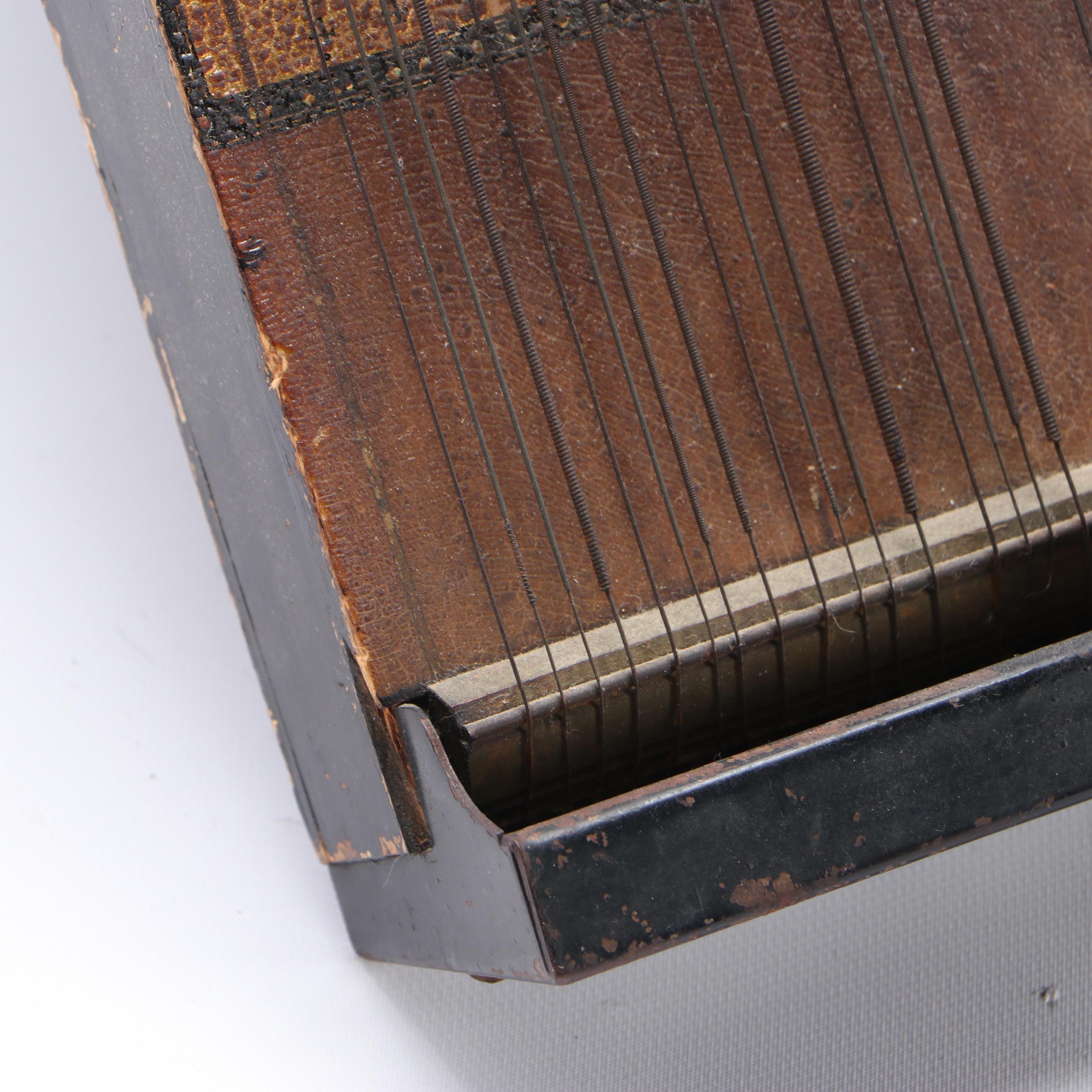 Oscar Schmidt and Paramount Autoharps with Marxophone