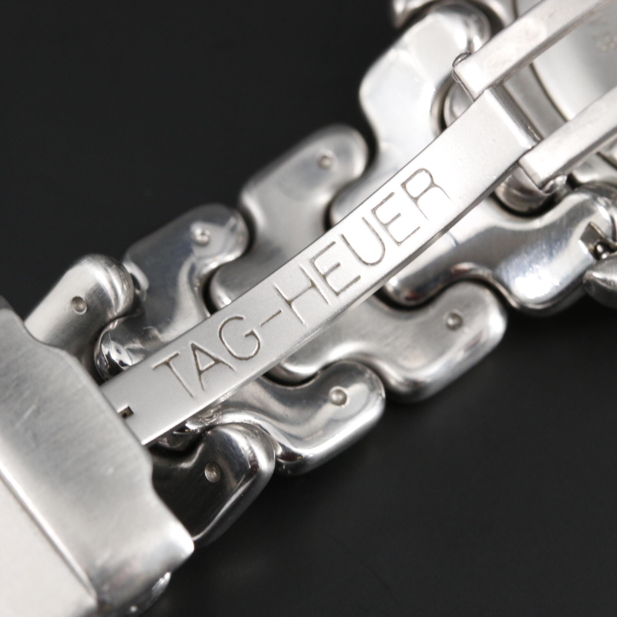 TAG Heuer Professional 200m SE/L Mickey Mouse Dial Stainless Steel Watch